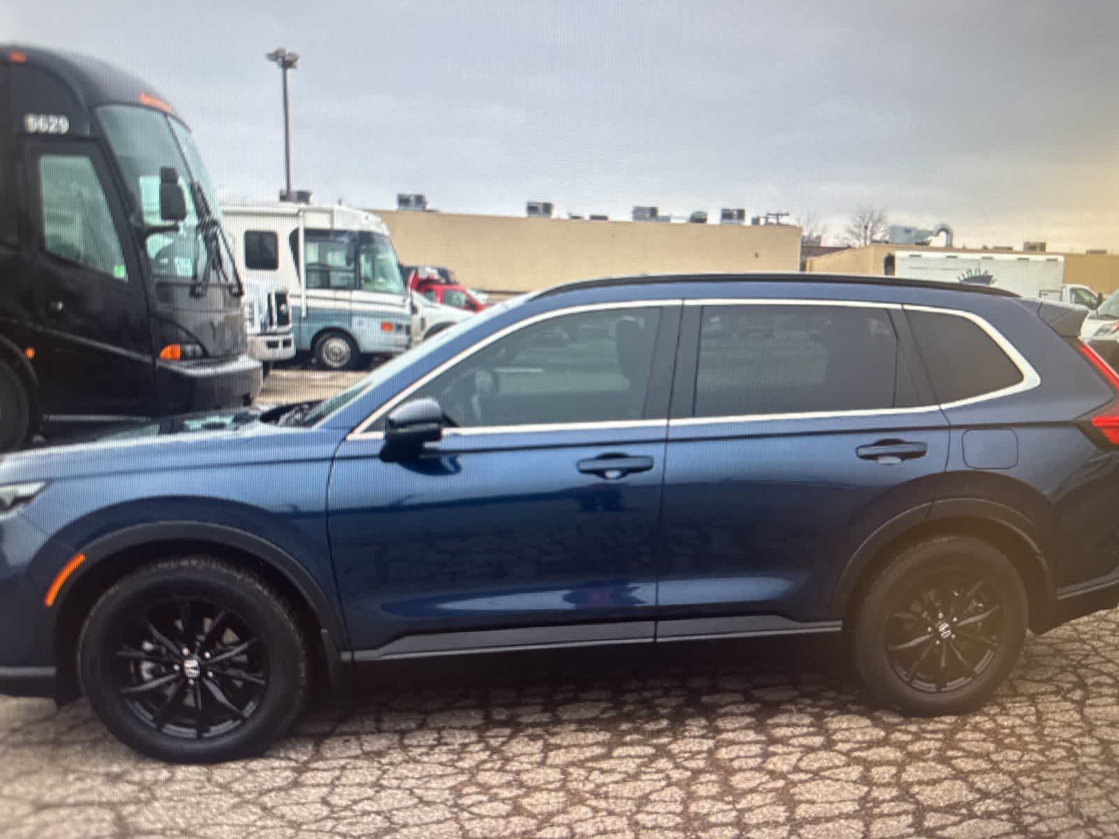 Thumbnail: 2023 Honda CR-V - 2