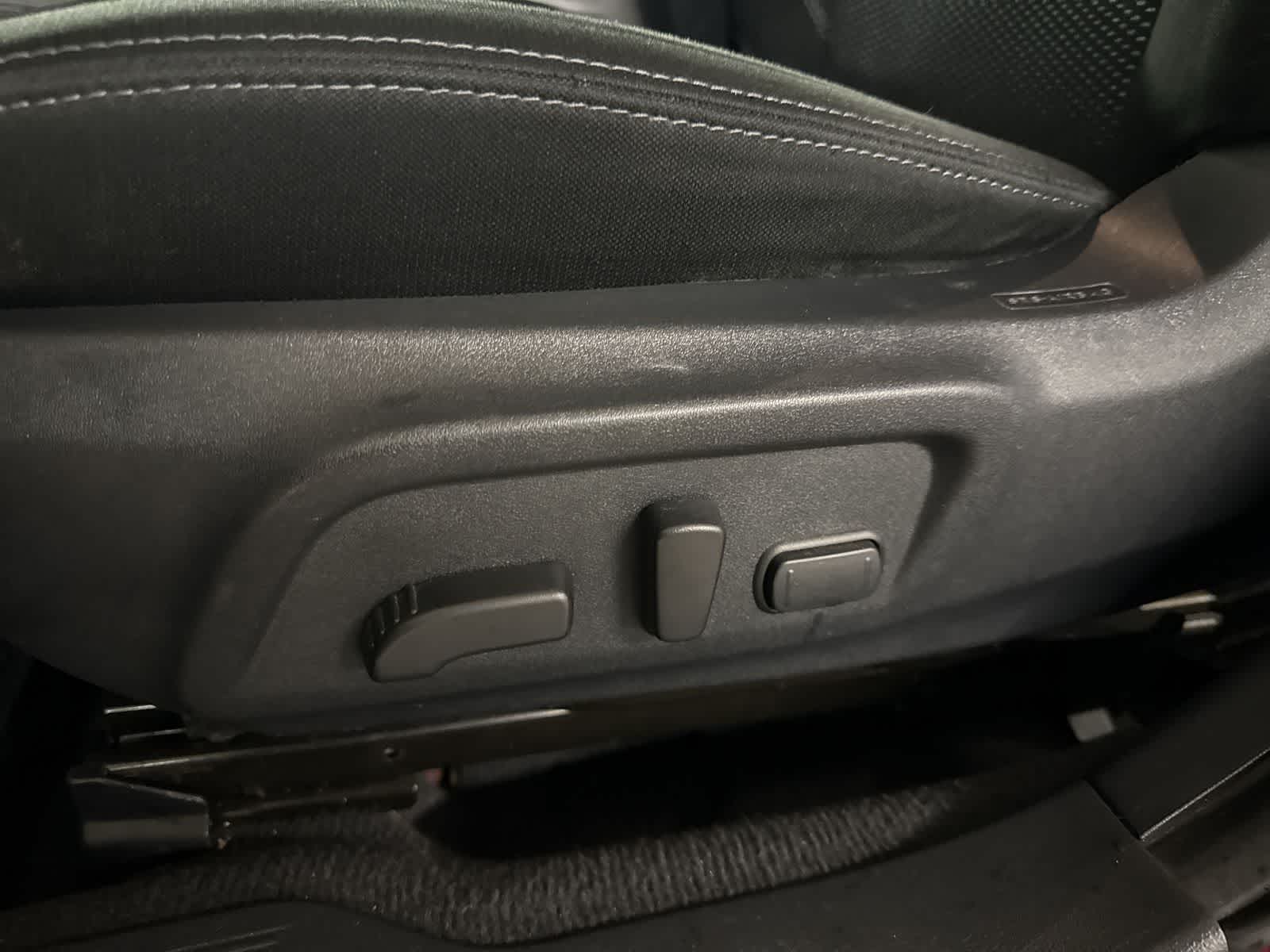 Thumbnail: 2018 Subaru Outback - 16