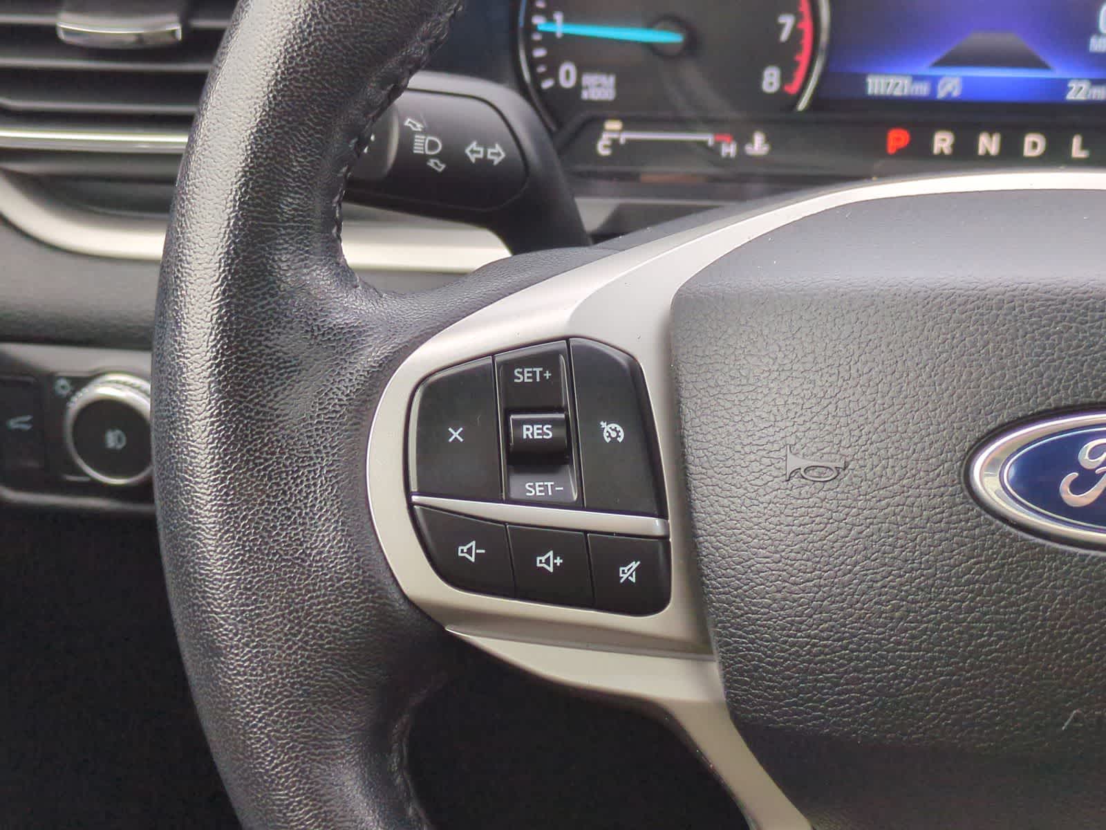 Thumbnail: 2021 Ford Explorer - 25