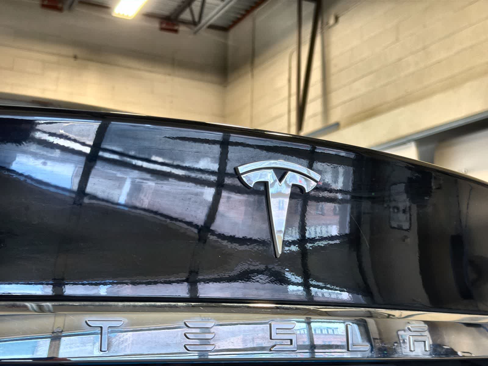 Thumbnail: 2016 Tesla Model S - 12