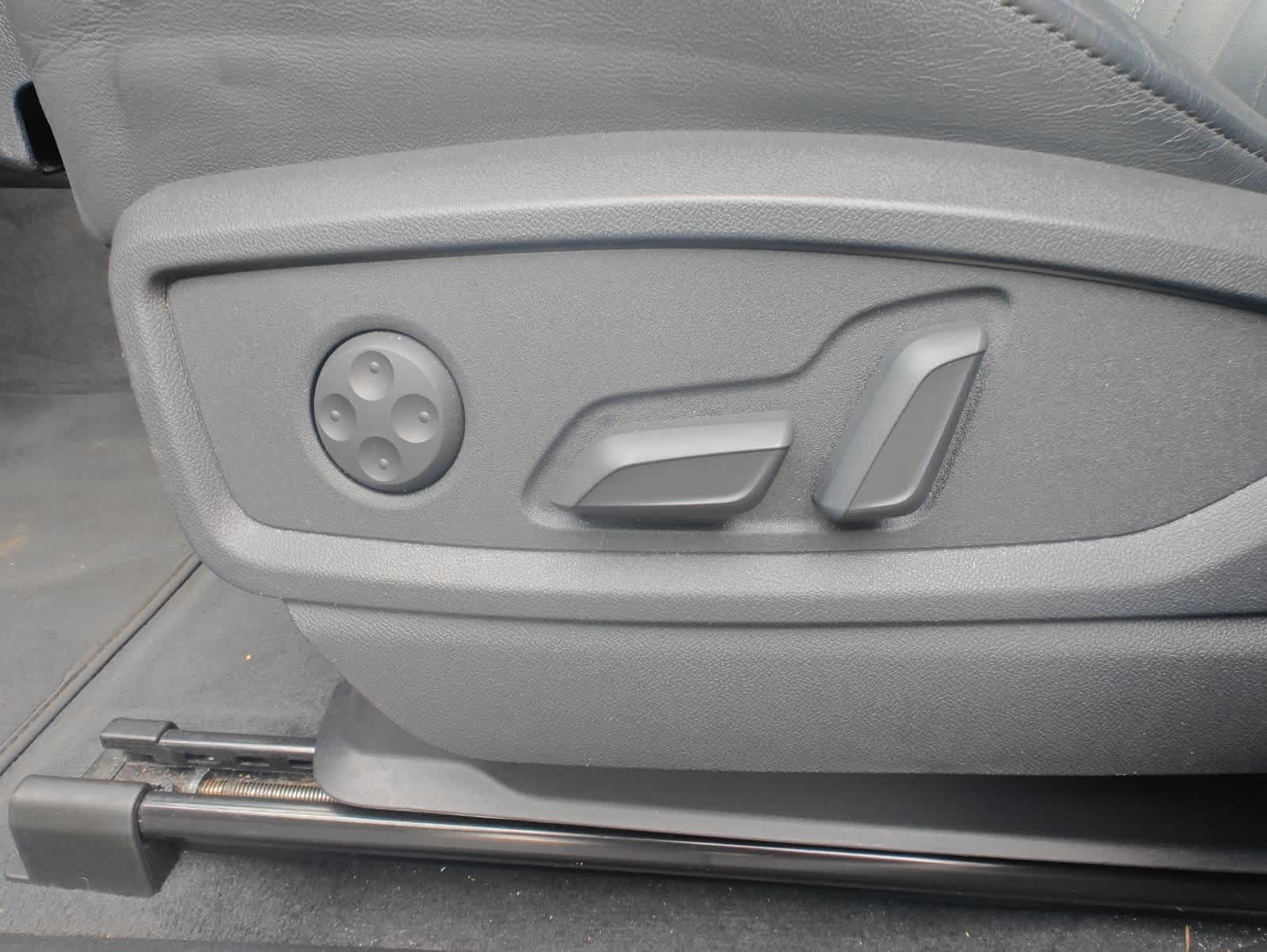 Thumbnail: 2024 Audi Q5 - 17