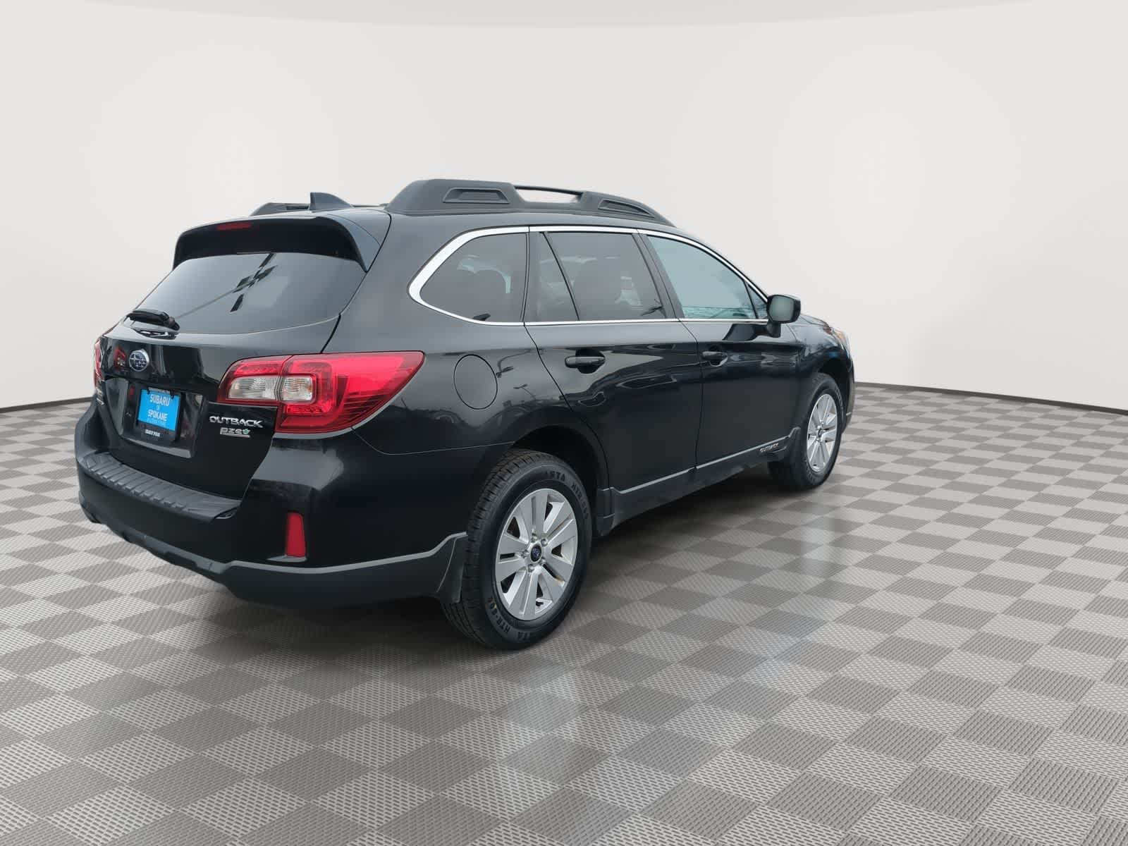 Thumbnail: 2016 Subaru Outback - 8