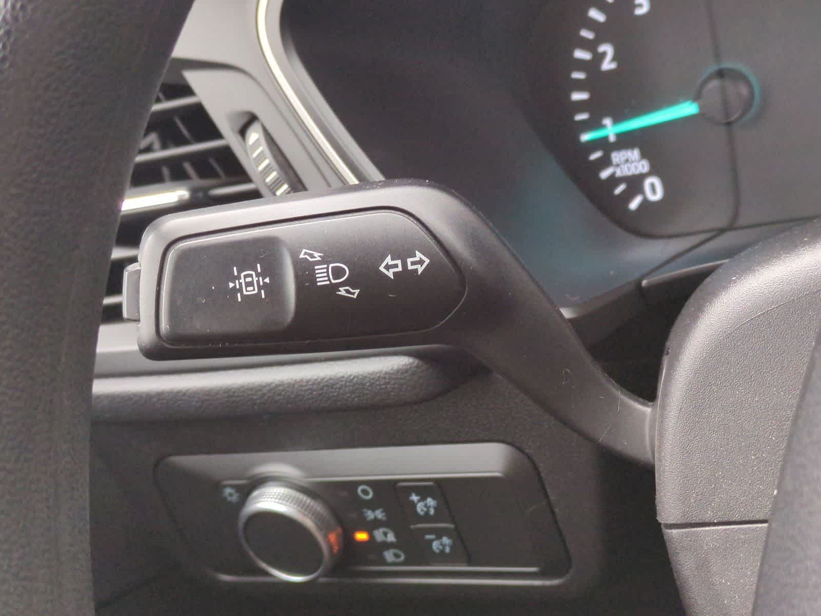 Thumbnail: 2022 Ford Escape - 27