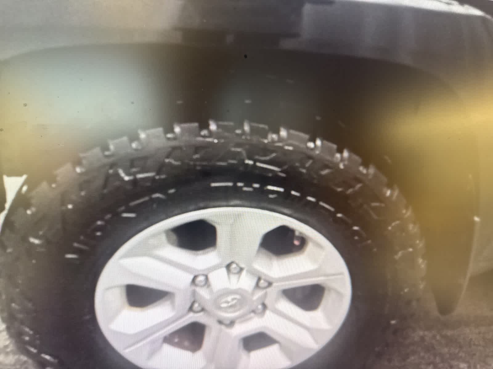 Thumbnail: 2016 Toyota 4Runner - 7