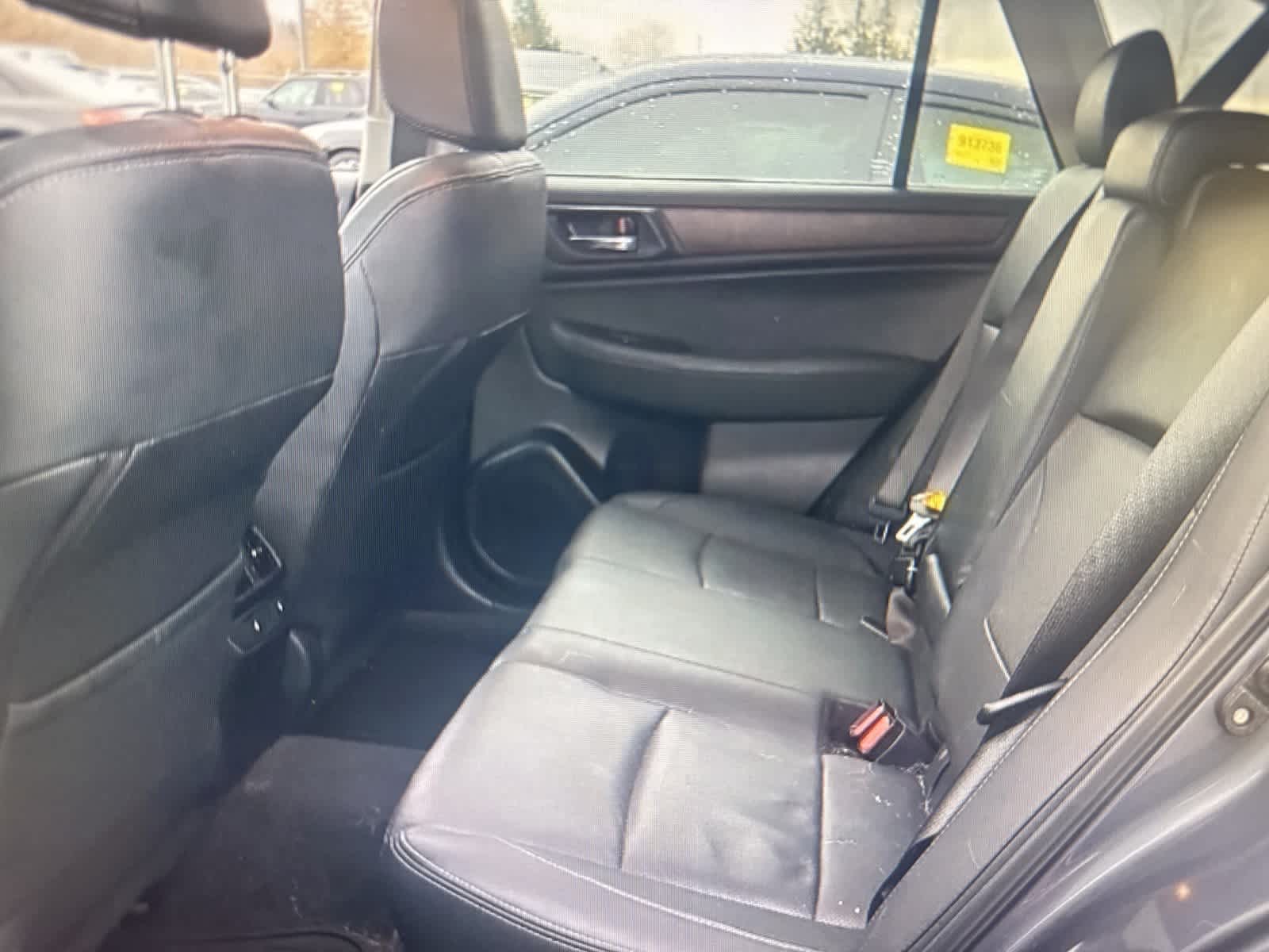 Thumbnail: 2016 Subaru Outback - 9