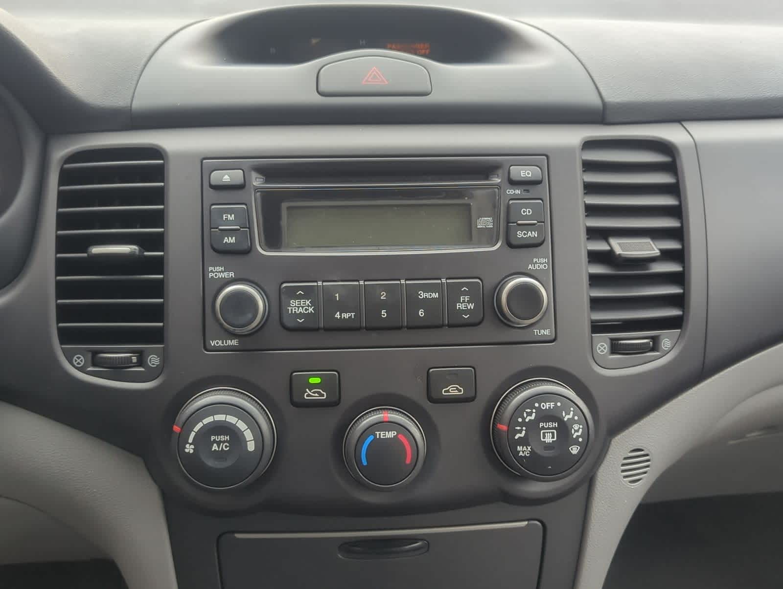 Thumbnail: 2006 Kia Optima - 27