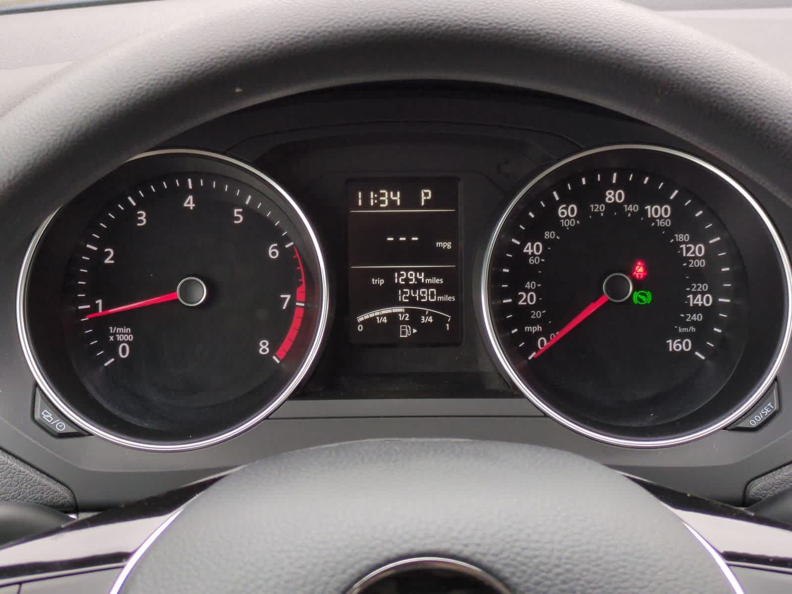 Thumbnail: 2018 Volkswagen Jetta - 32