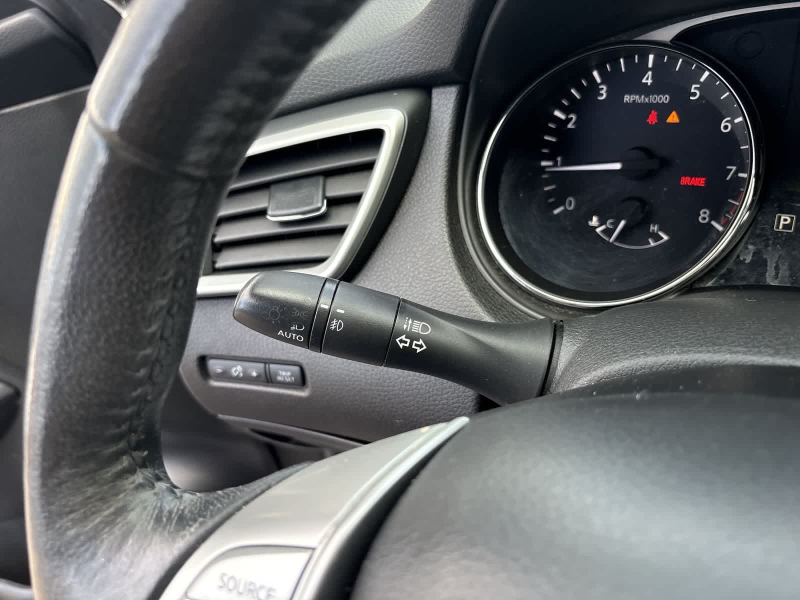 Thumbnail: 2016 Nissan Rogue - 28