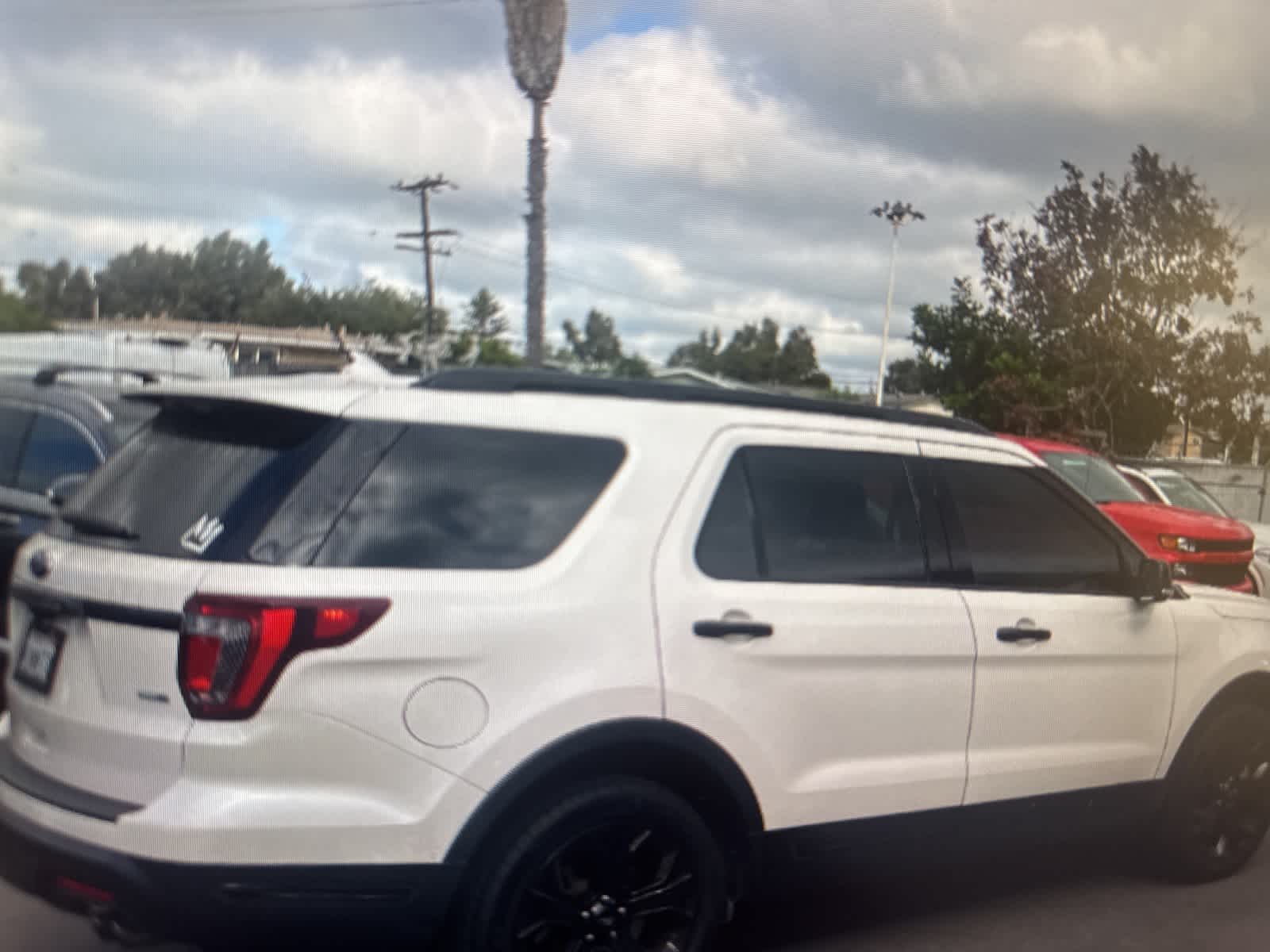 Thumbnail: 2019 Ford Explorer - 6