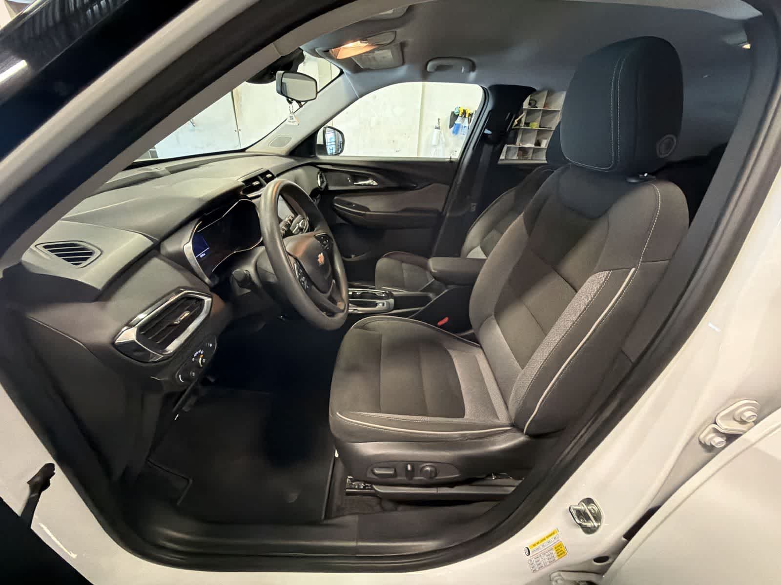 Thumbnail: 2021 Chevrolet TrailBlazer - 17