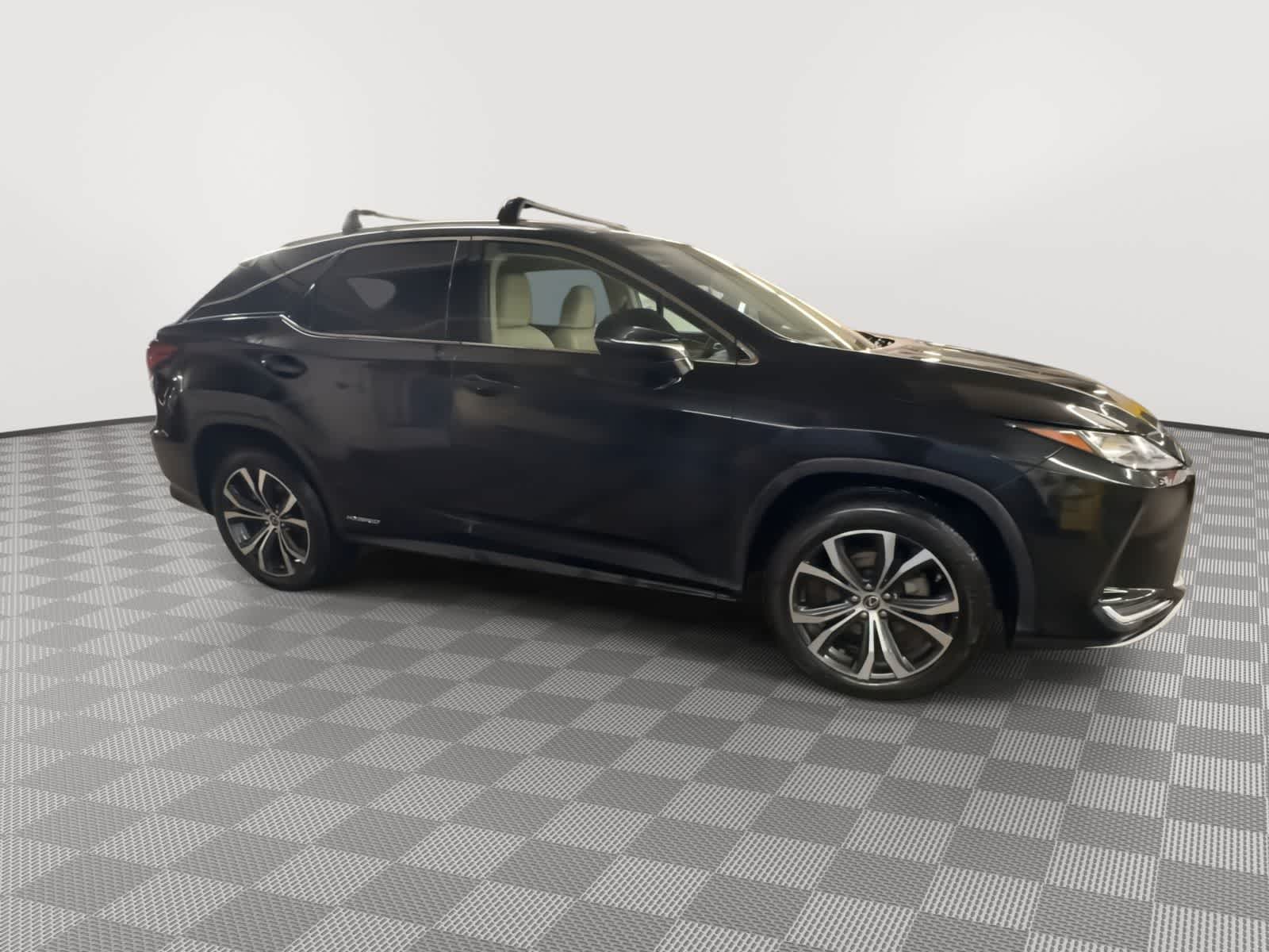 Thumbnail: 2020 Lexus RX - 2