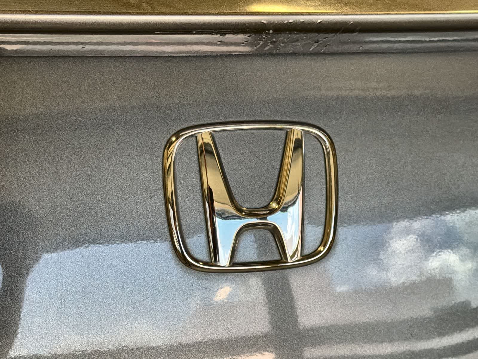 Thumbnail: 2010 Honda Accord - 12