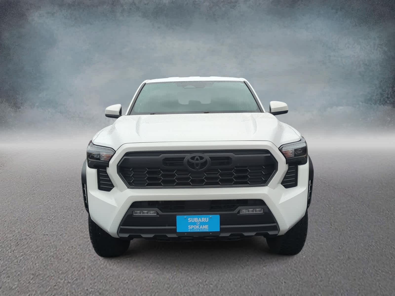 Thumbnail: 2024 Toyota Tacoma - 3