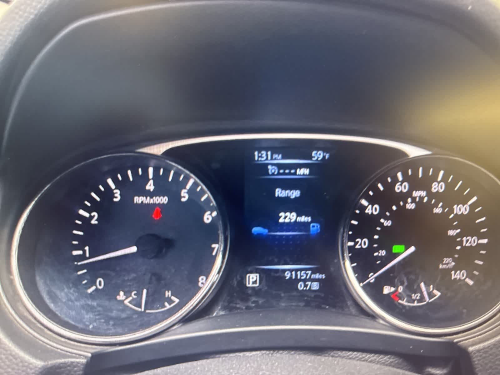 Thumbnail: 2016 Nissan Rogue - 17