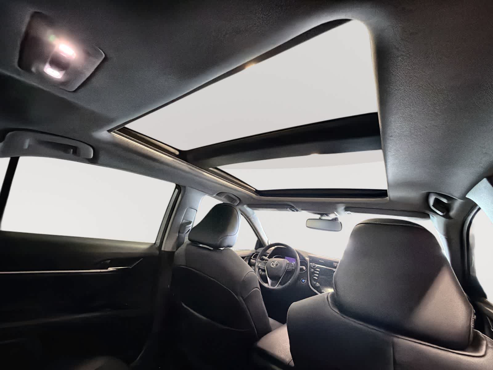2020 Toyota Camry XSE - Photo 22
