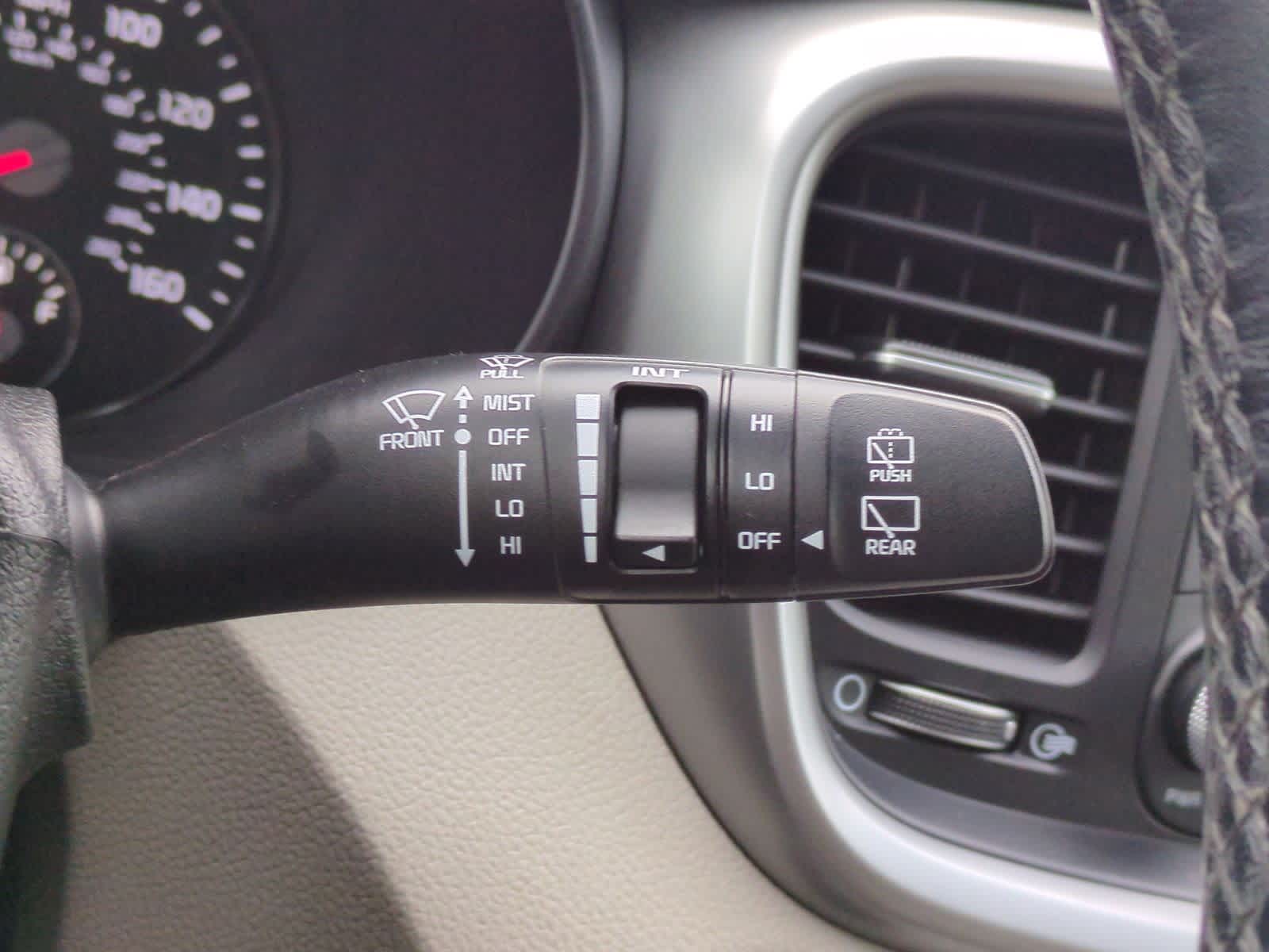 Thumbnail: 2017 Kia Sorento - 26