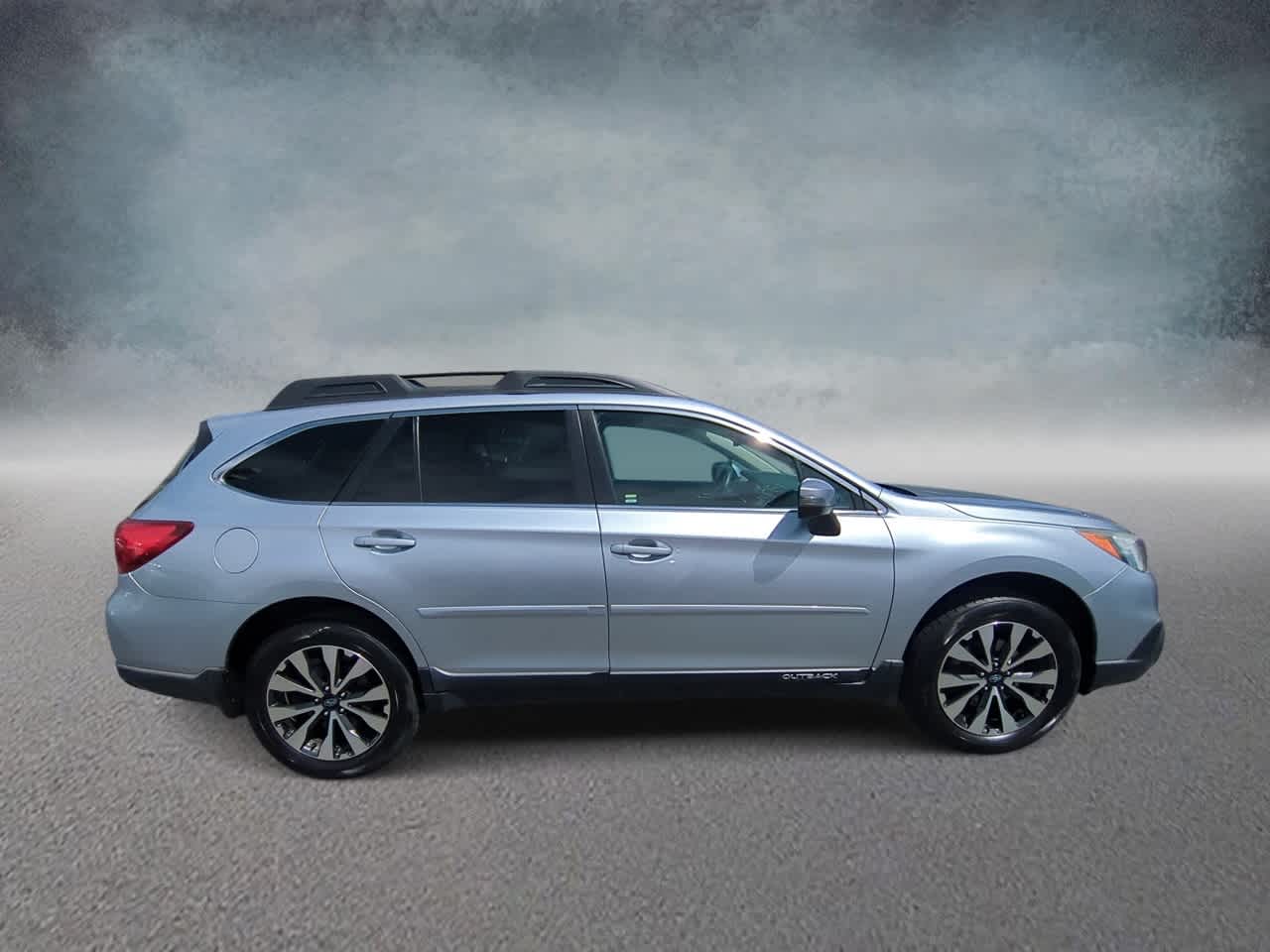 Thumbnail: 2017 Subaru Outback - 9