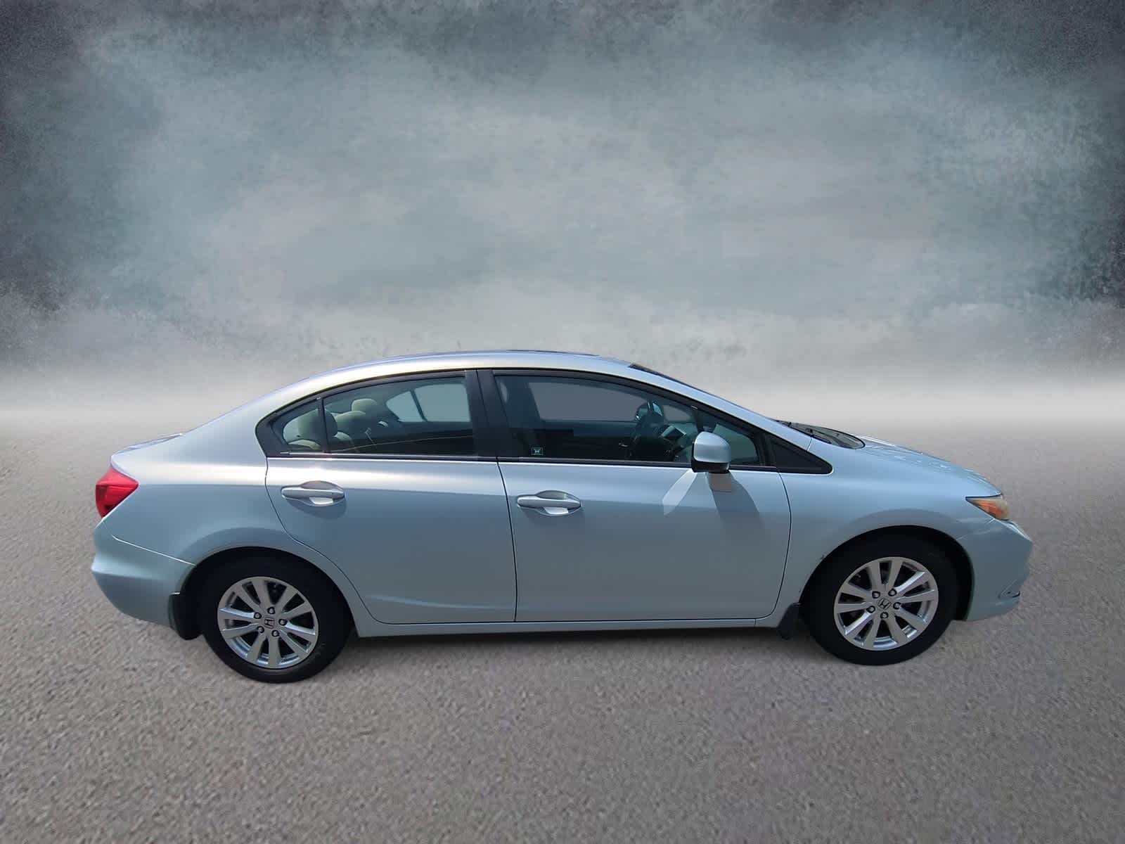Thumbnail: 2012 Honda Civic - 9