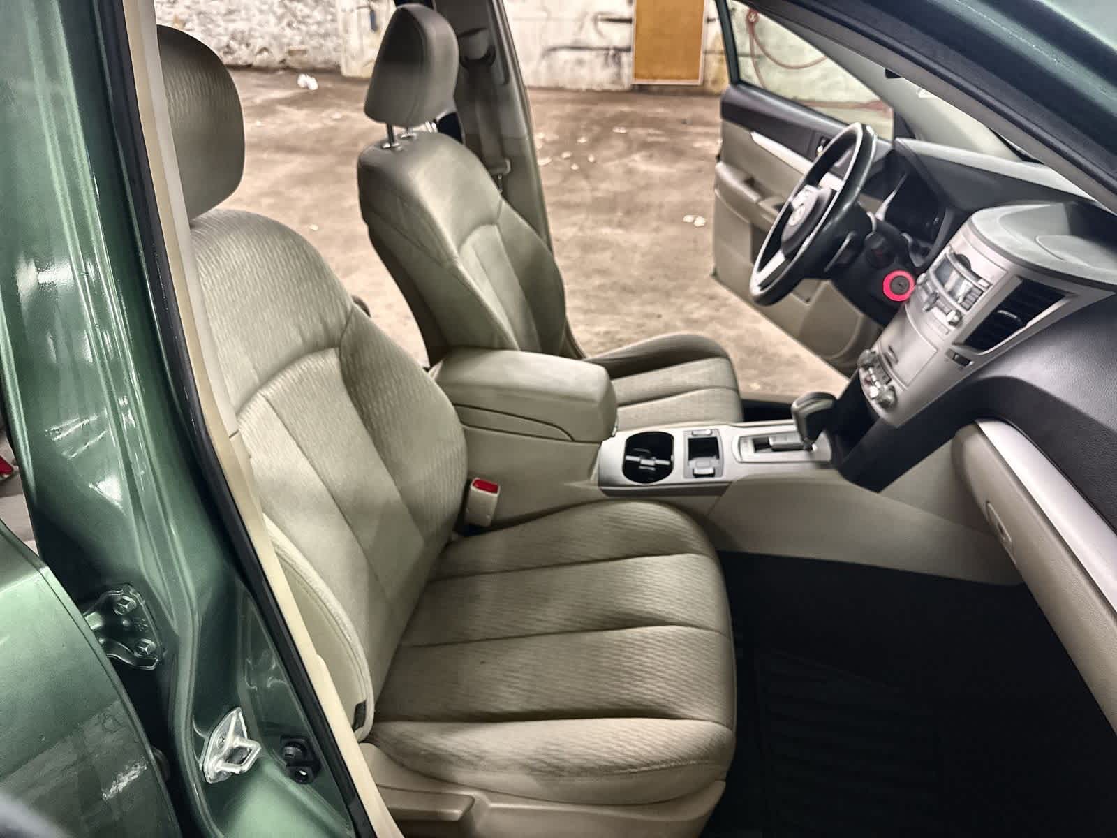 Thumbnail: 2011 Subaru Outback - 19