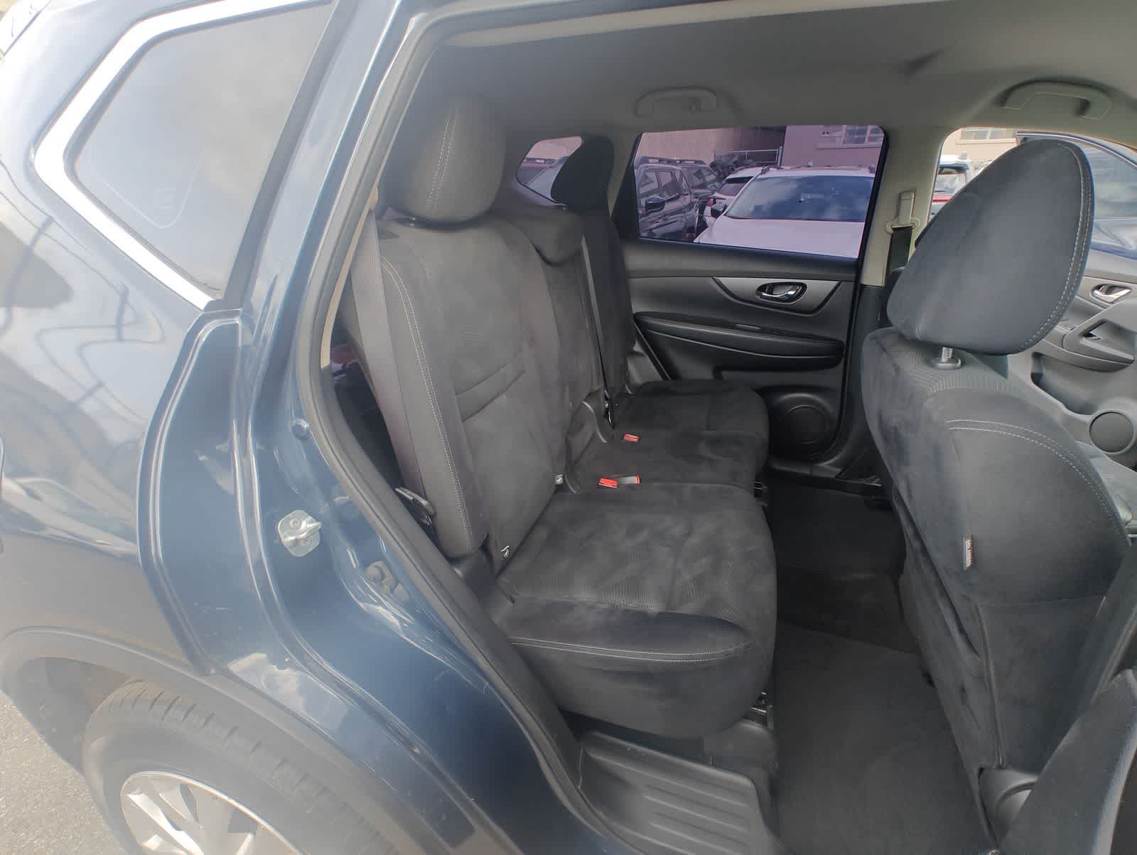 Thumbnail: 2016 Nissan Rogue - 20