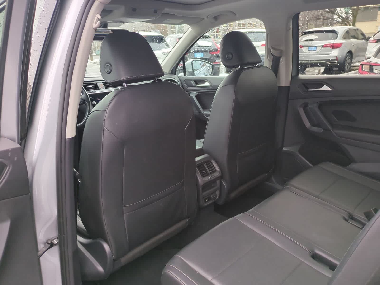 Thumbnail: 2019 Volkswagen Tiguan - 19