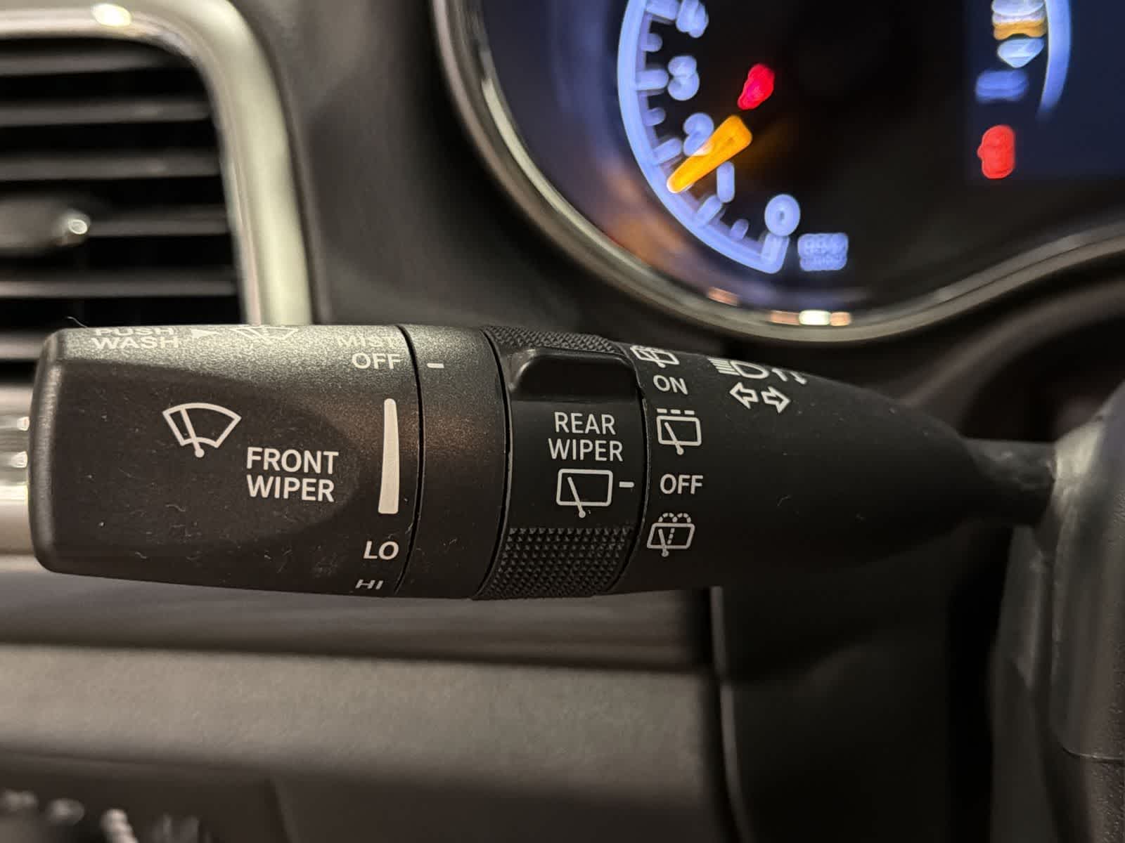 Thumbnail: 2020 Jeep Grand Cherokee - 27