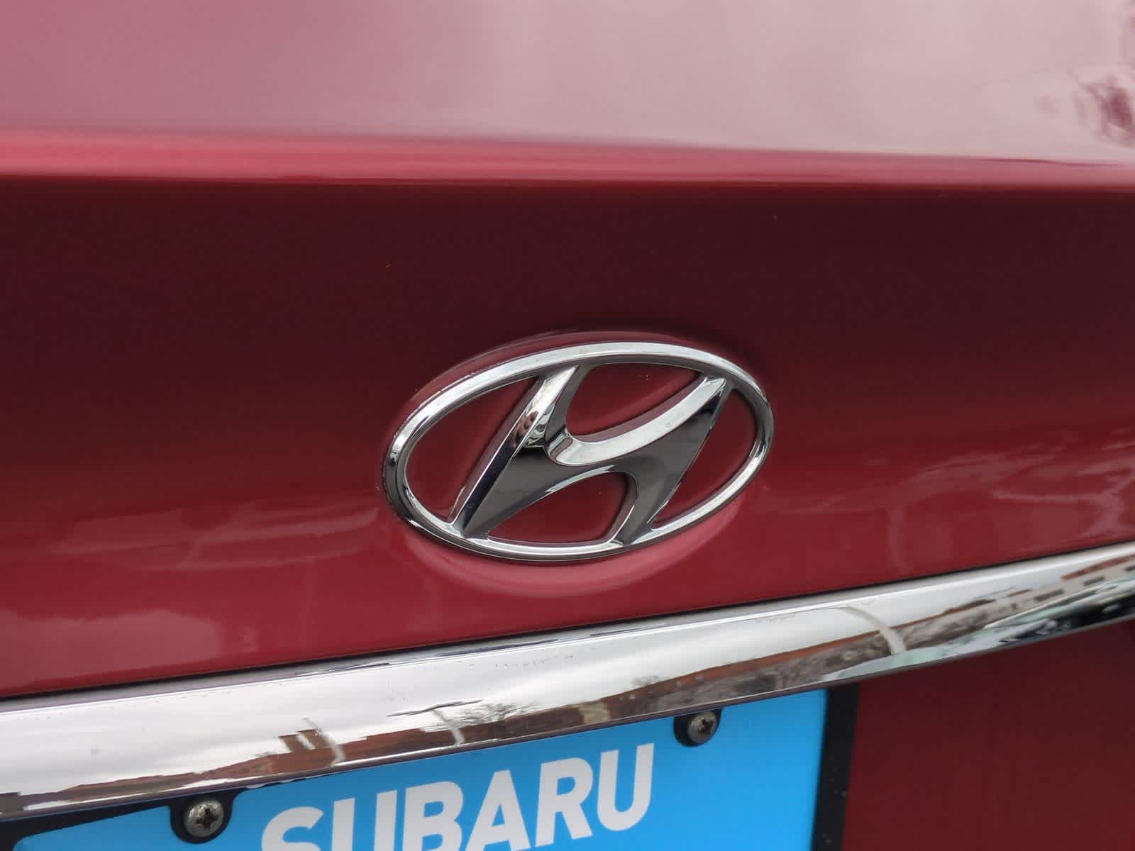 Thumbnail: 2013 Hyundai Sonata - 12