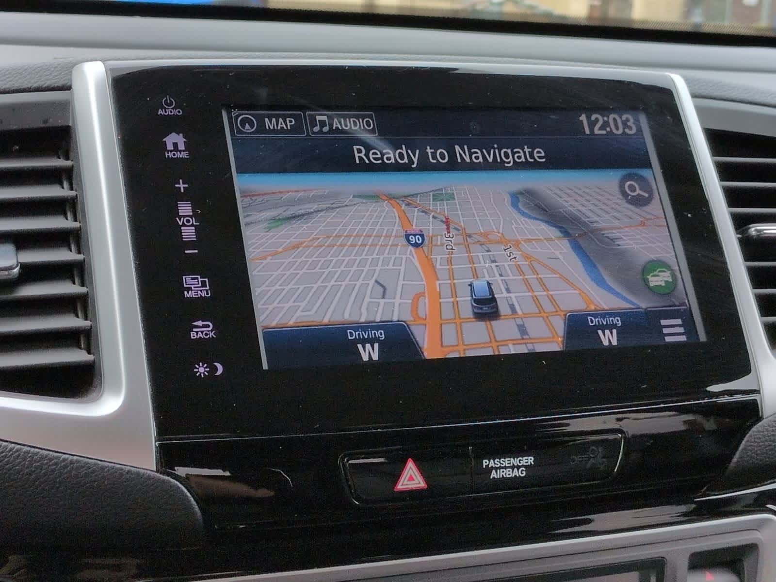 Thumbnail: 2017 Honda Pilot - 30