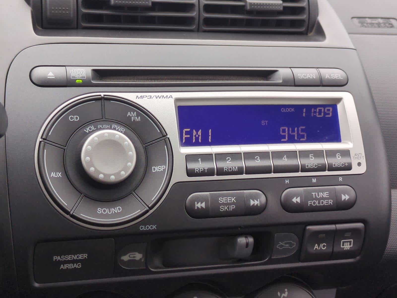 Thumbnail: 2007 Honda Fit - 28