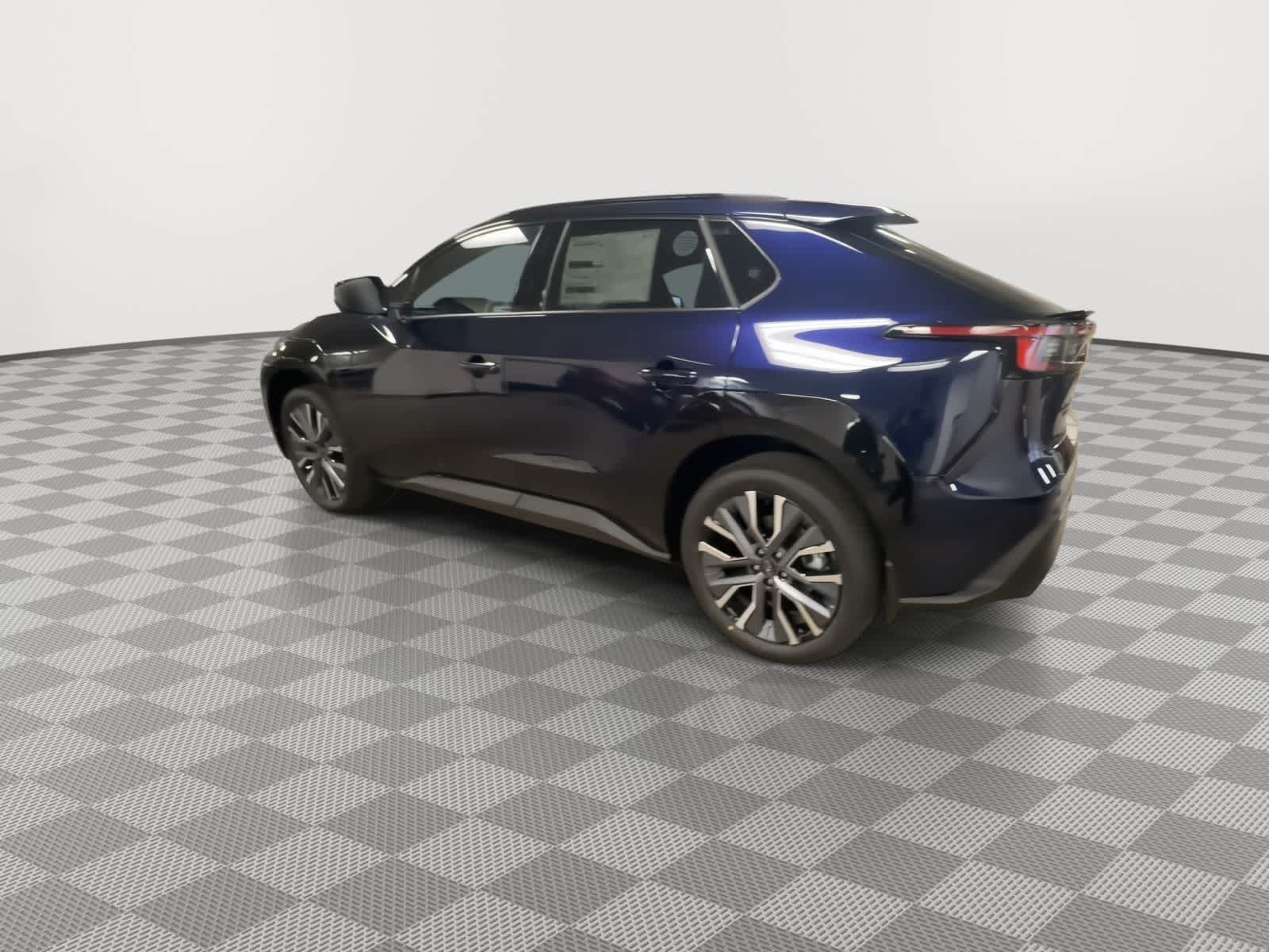 Thumbnail: 2026 Subaru Solterra - 6