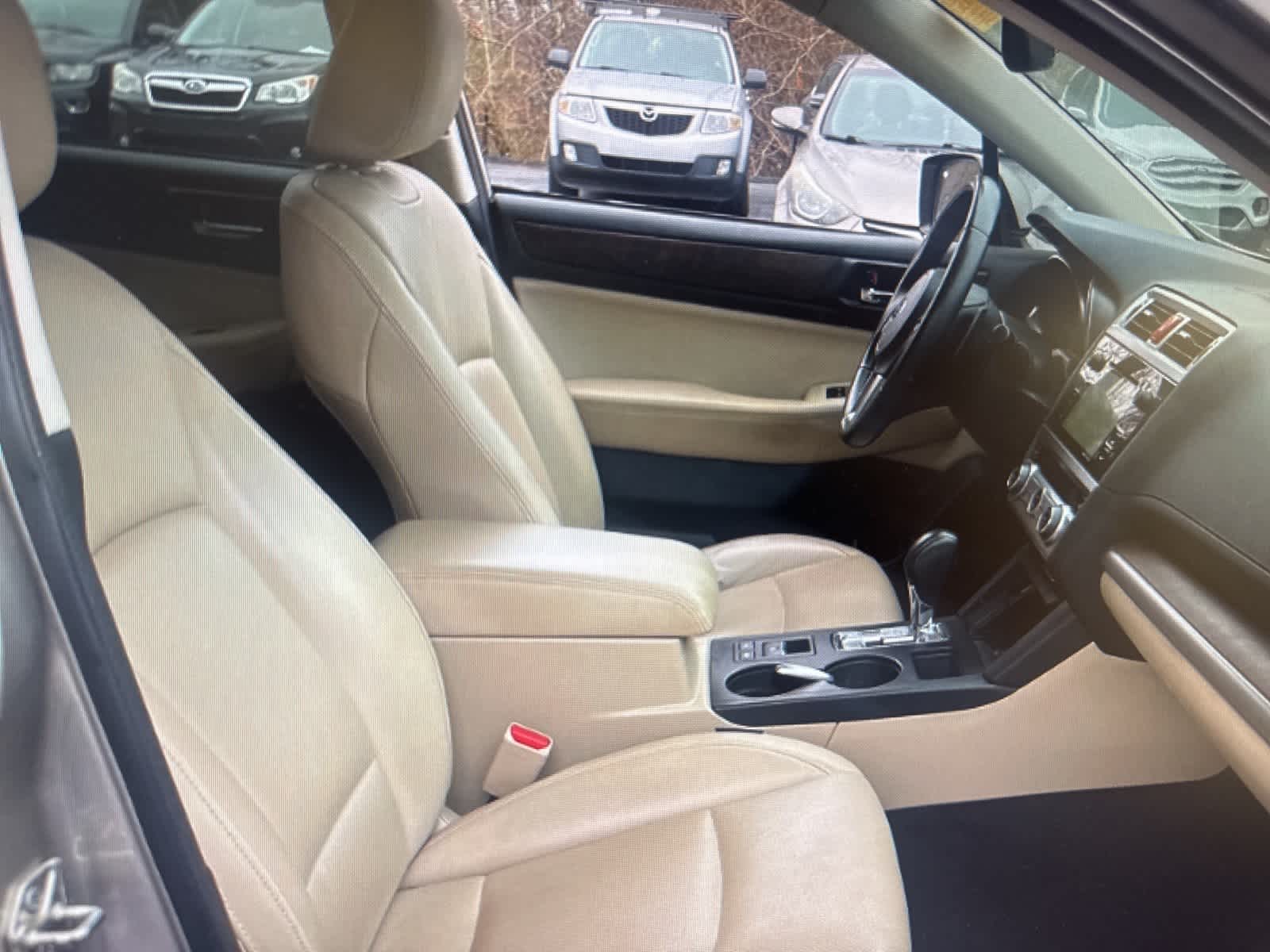 Thumbnail: 2016 Subaru Outback - 12