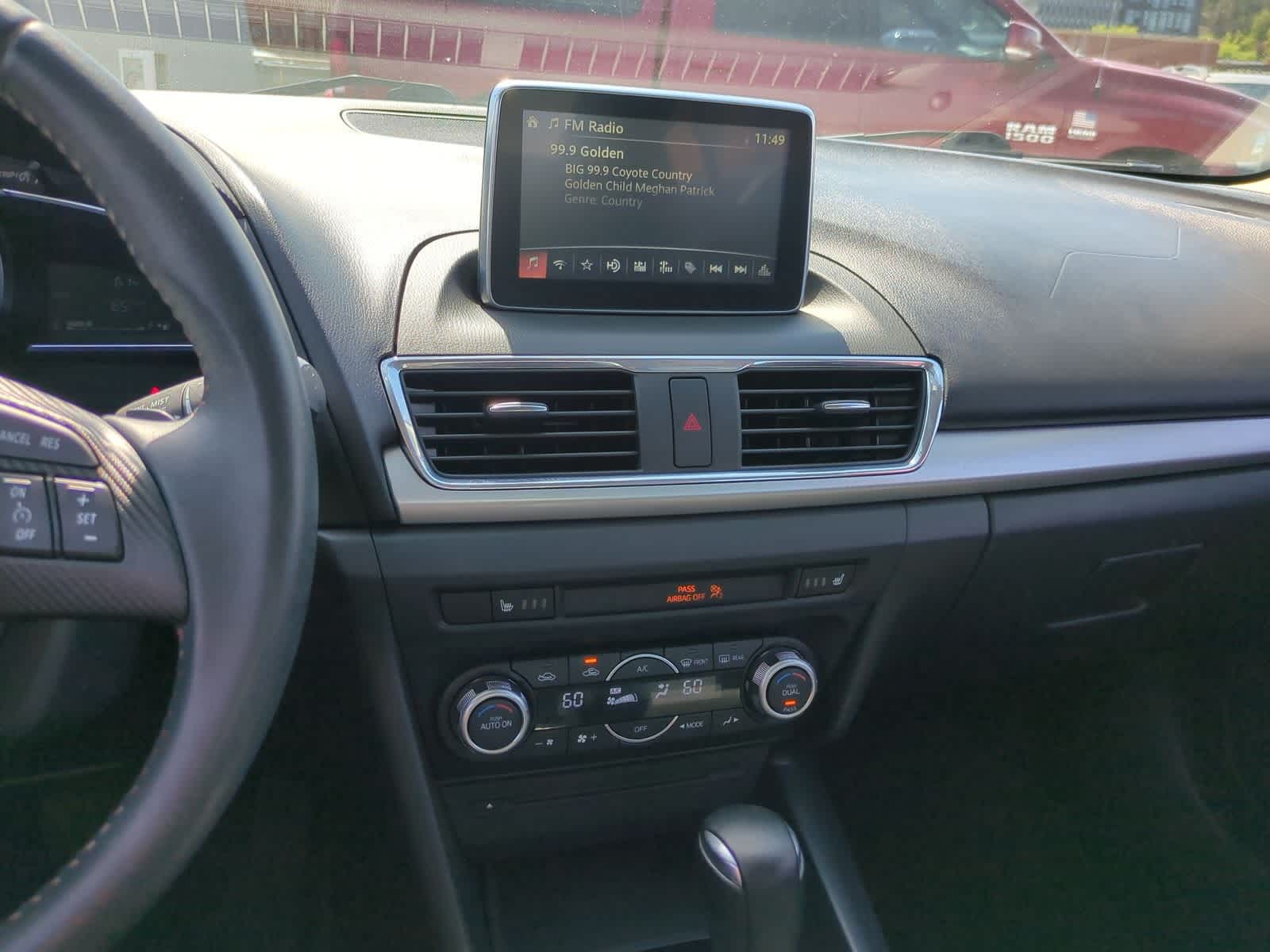 Thumbnail: 2014 Mazda Mazda3 - 28