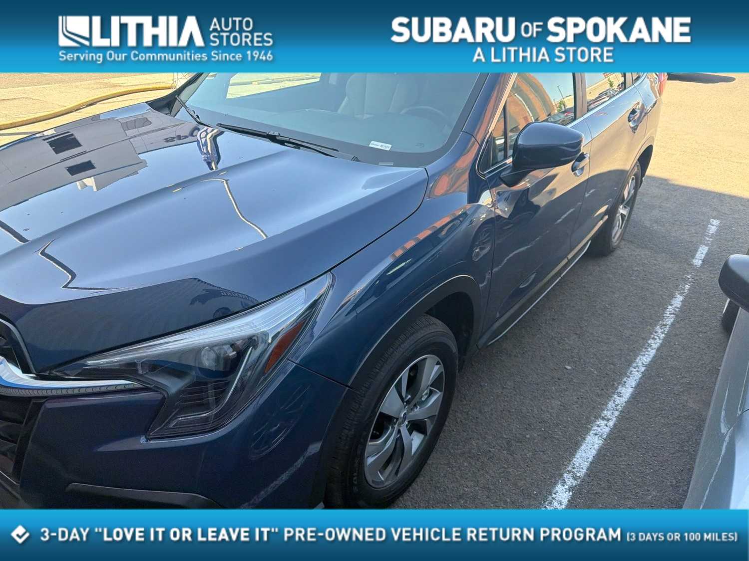 2024 Subaru Ascent Premium 7 Passenger's photo