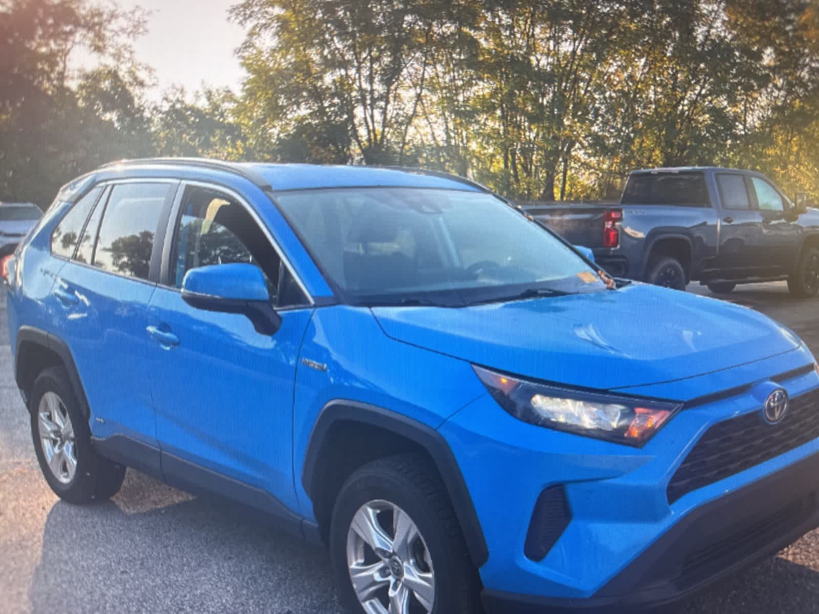 Thumbnail: 2021 Toyota RAV4 - 7