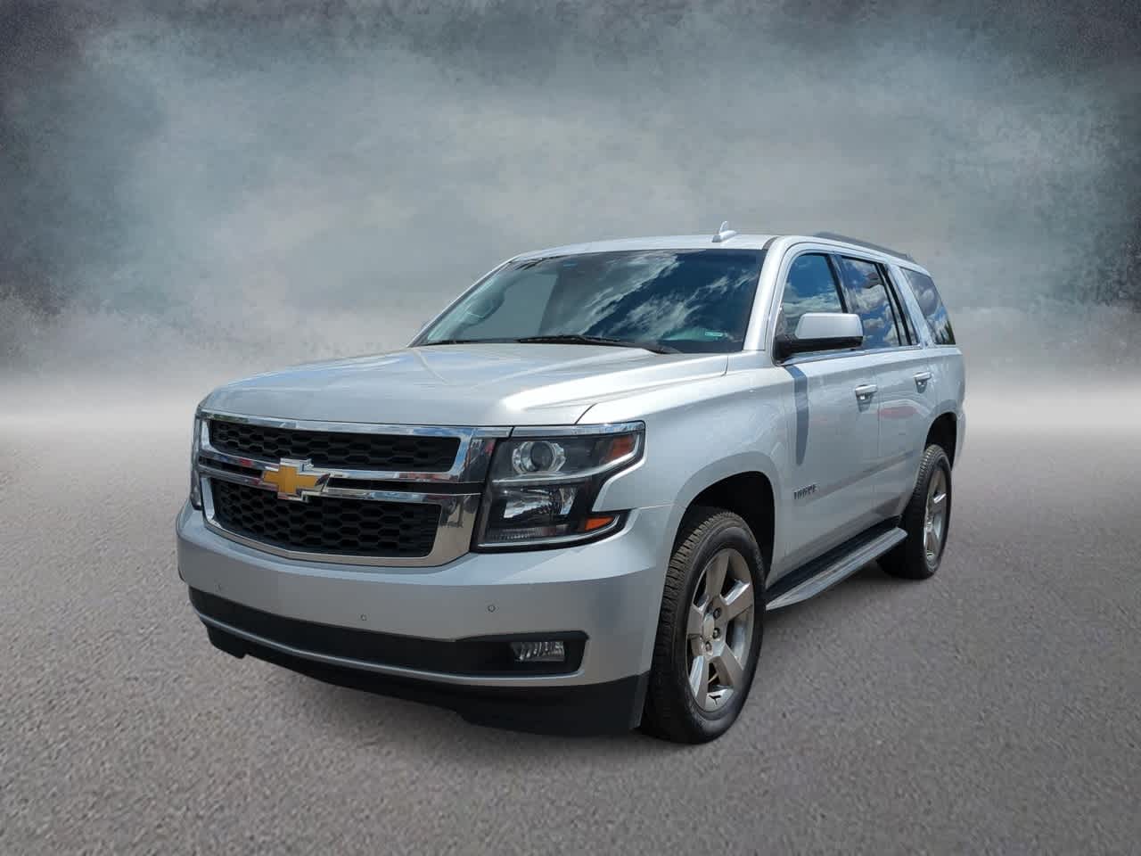 2019 Chevrolet Tahoe LT photo 4