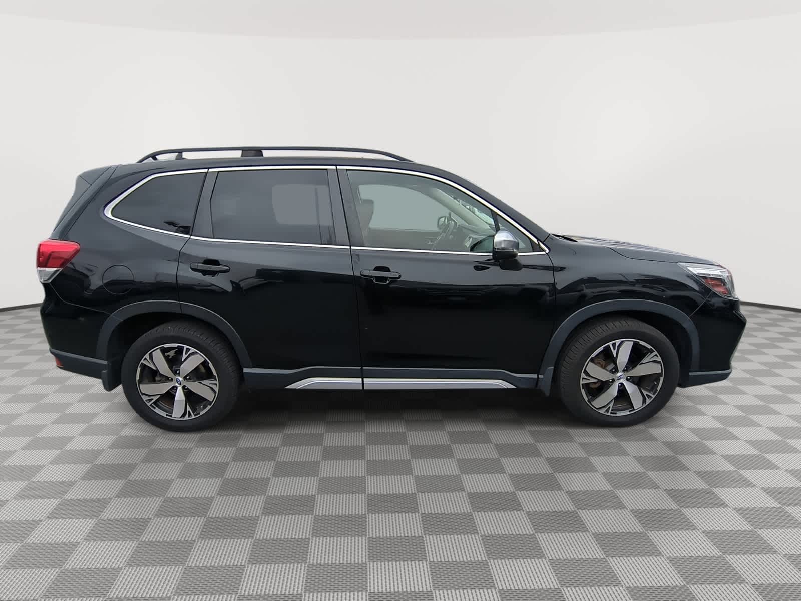 Thumbnail: 2020 Subaru Forester - 9