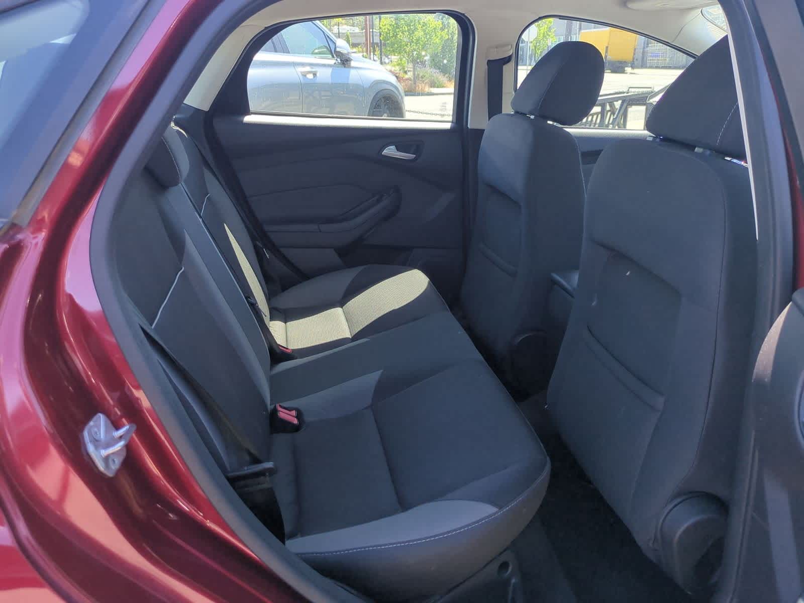 Thumbnail: 2014 Ford Focus - 20