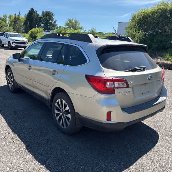Thumbnail: 2017 Subaru Outback - 4