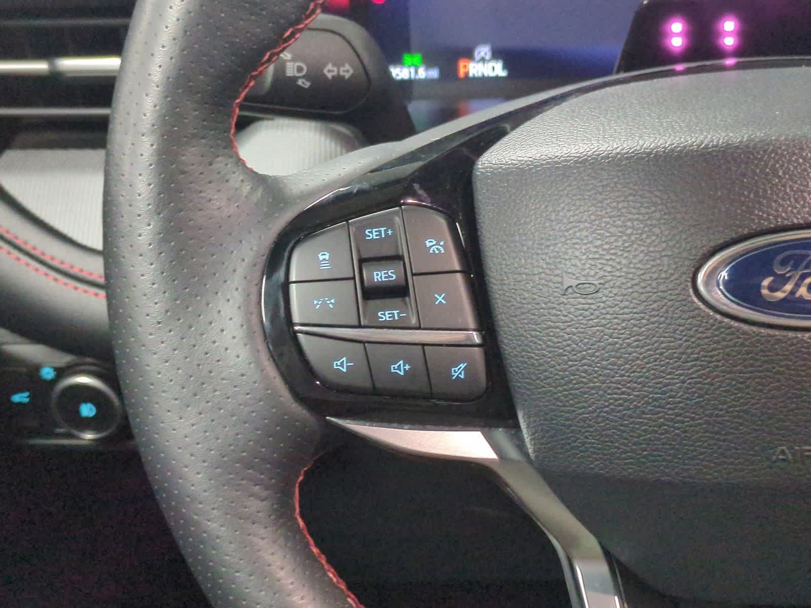 Thumbnail: 2025 Ford Explorer - 24