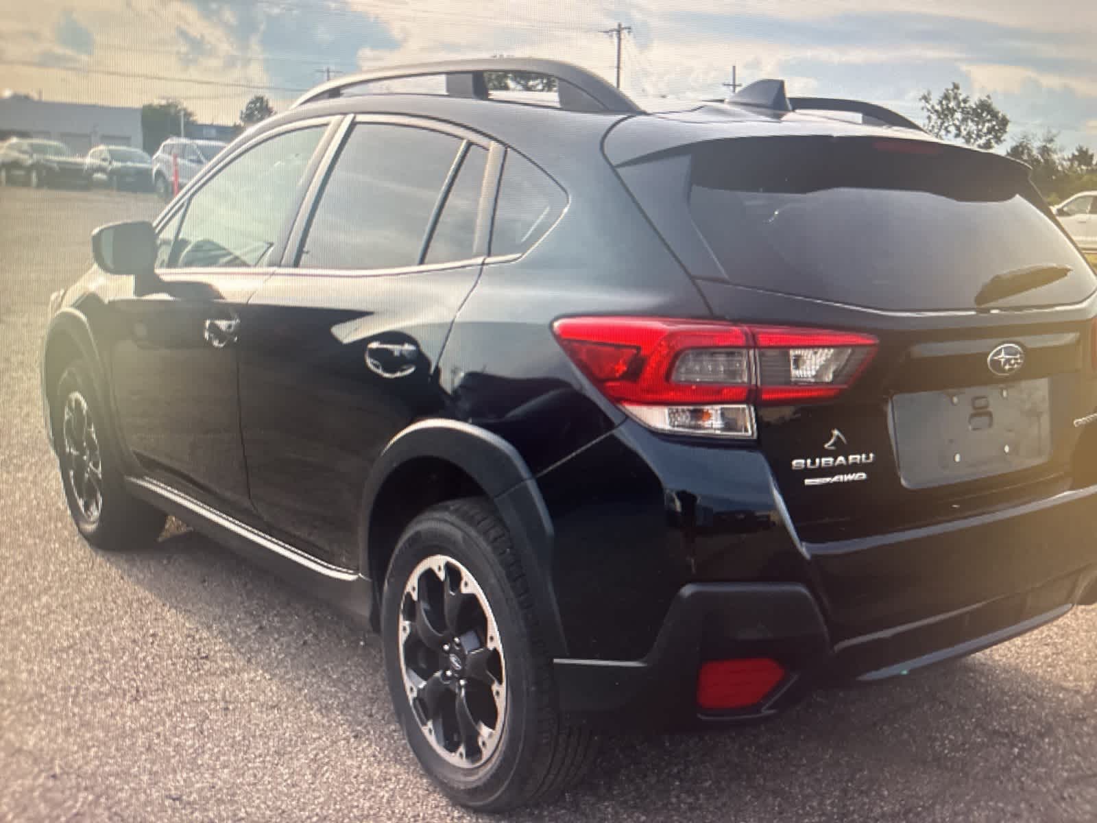 2023 Subaru Crosstrek Premium photo 2