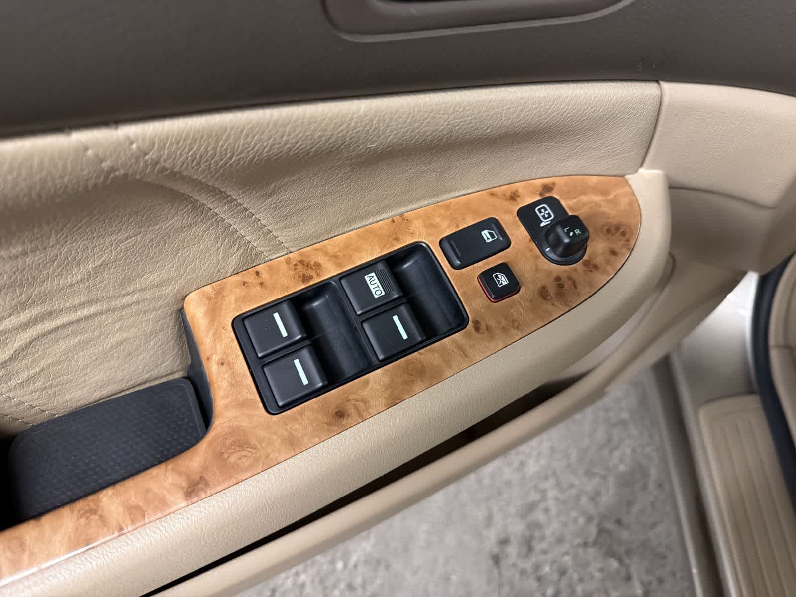 Thumbnail: 2003 Honda Accord - 18