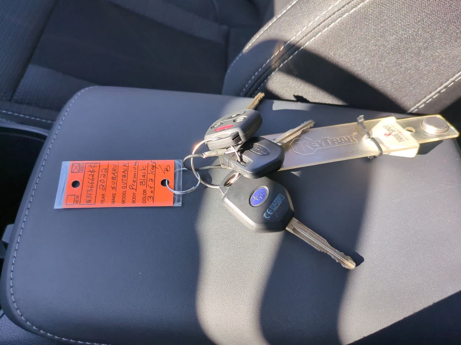 Thumbnail: 2022 Subaru Outback - 32