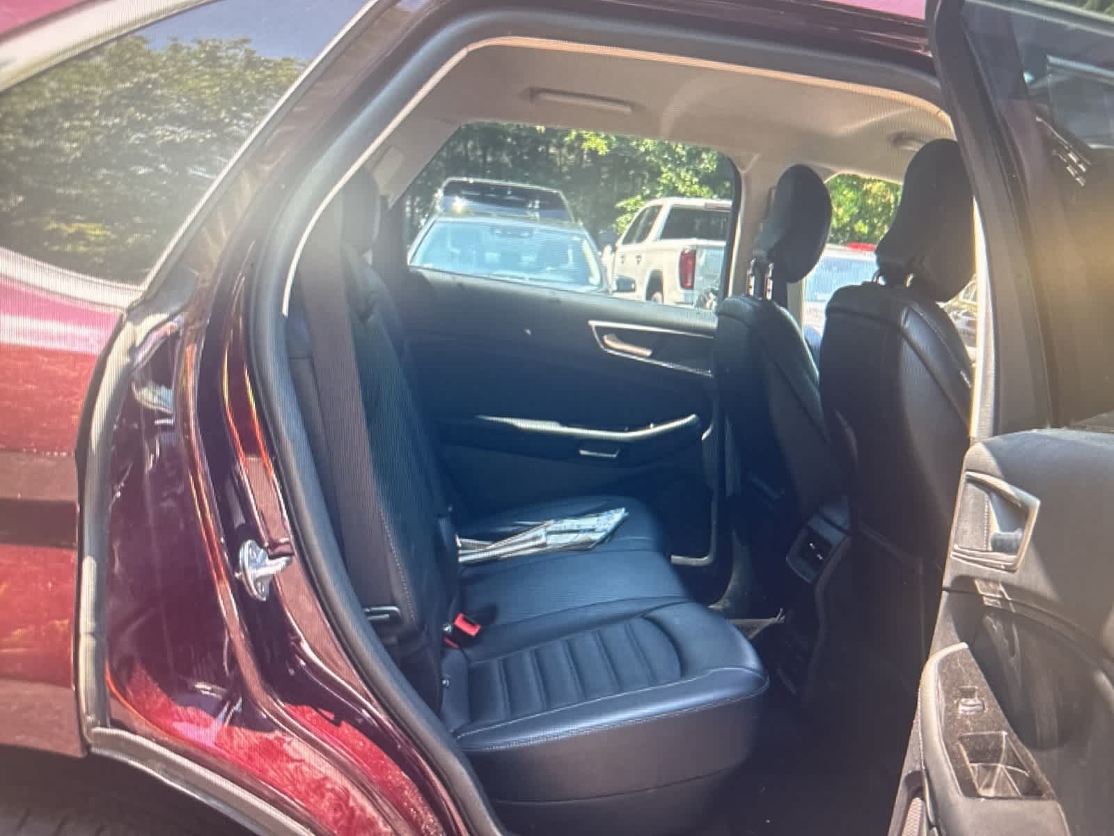 Thumbnail: 2019 Ford Edge - 13