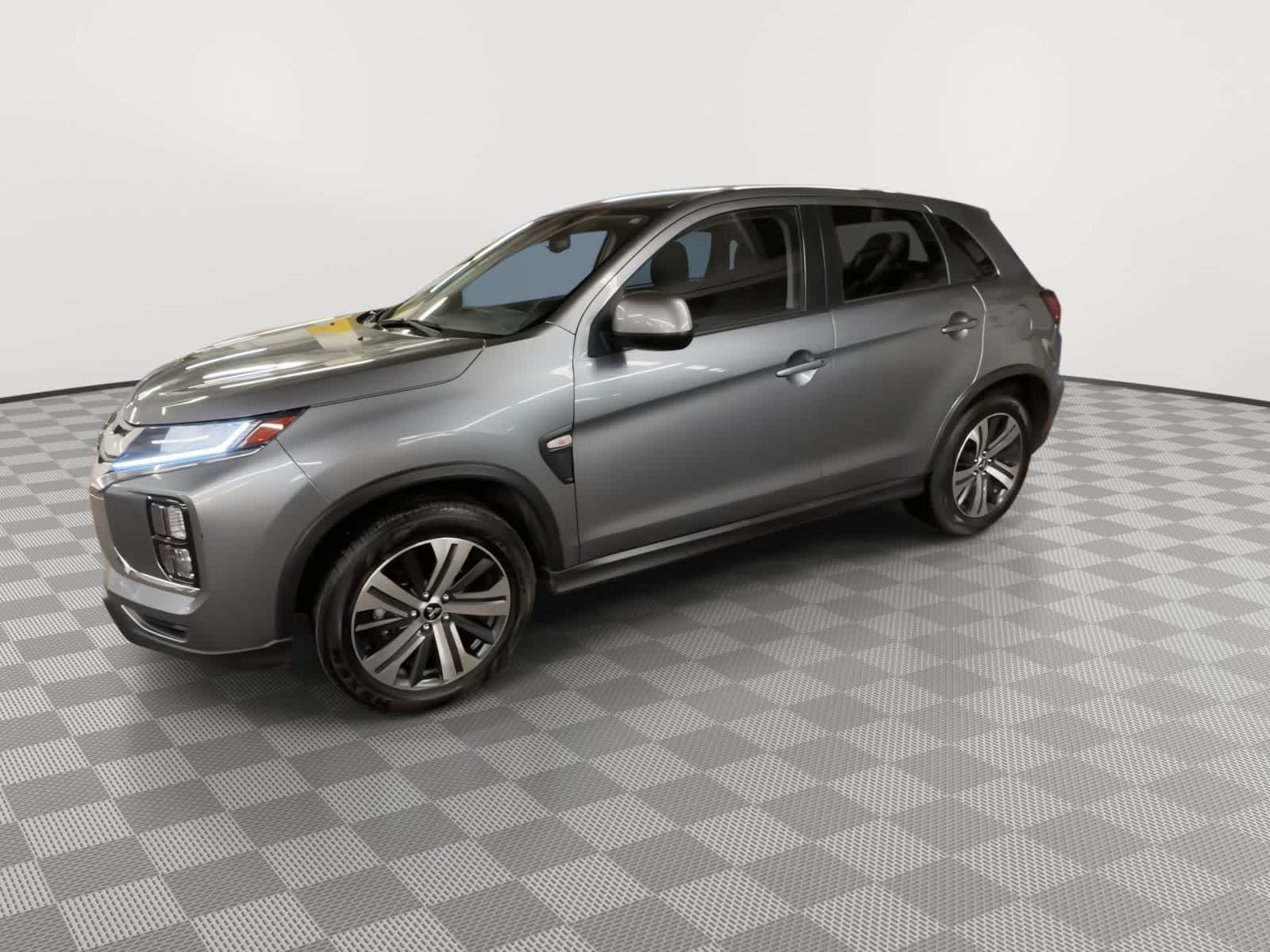 Thumbnail: 2024 Mitsubishi Outlander Sport - 4