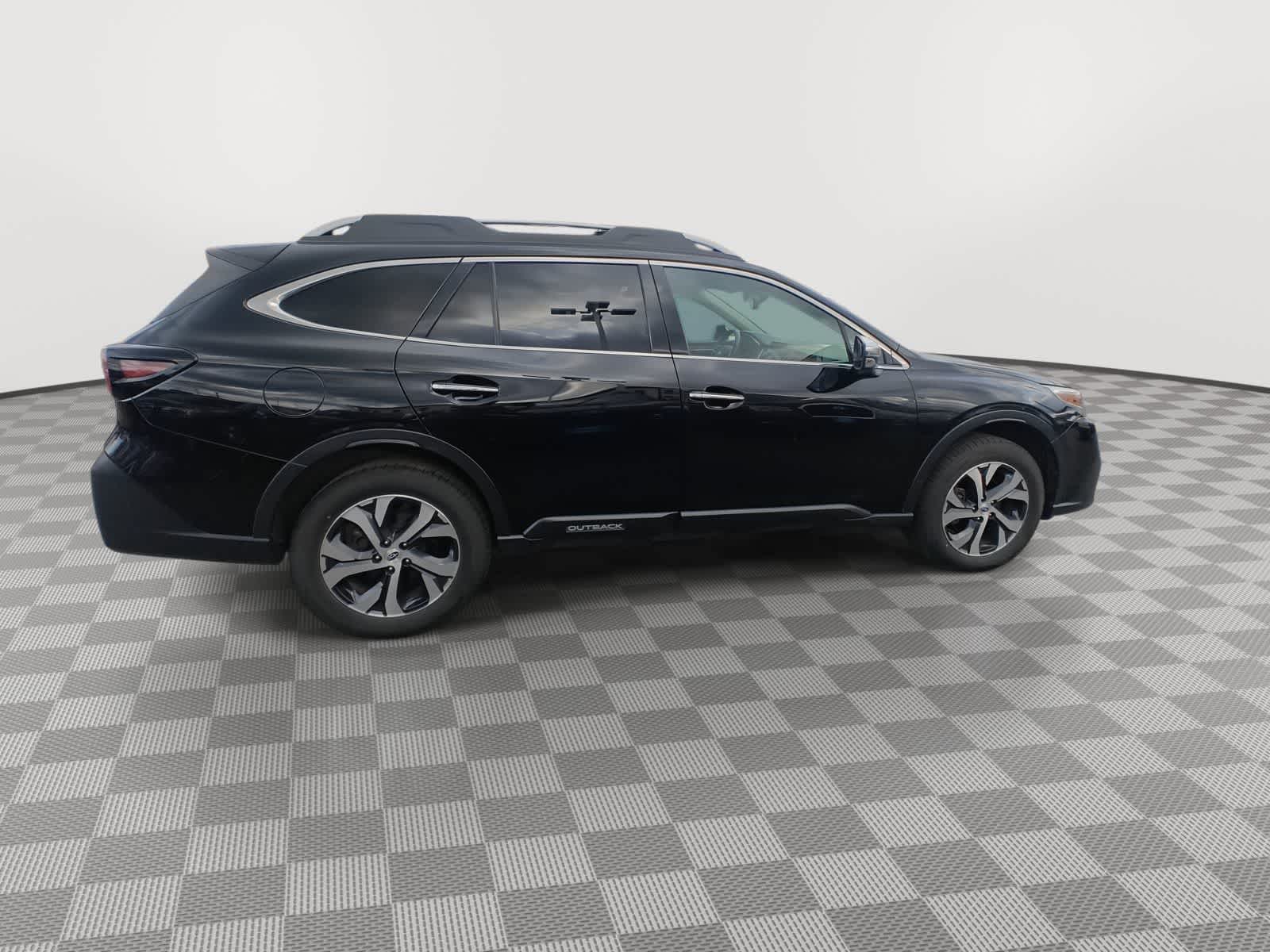 Thumbnail: 2022 Subaru Outback - 9