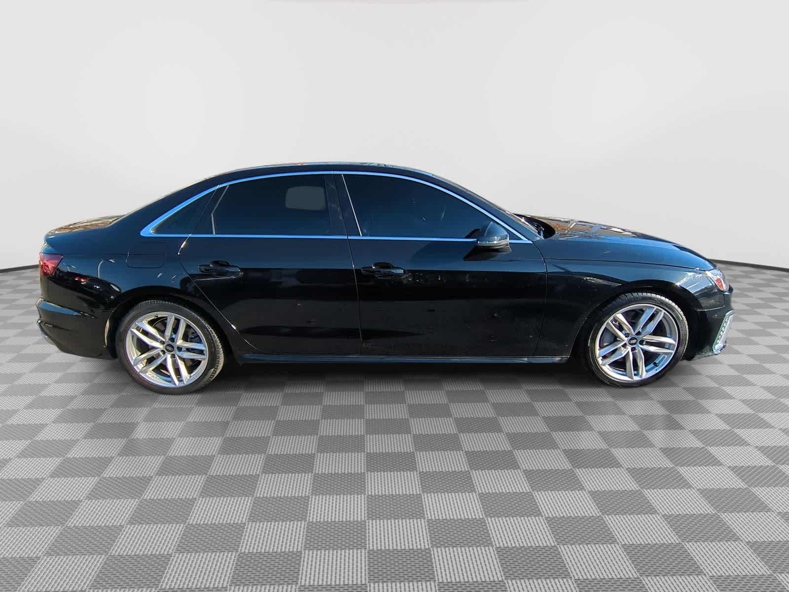 Thumbnail: 2022 Audi A4 - 9