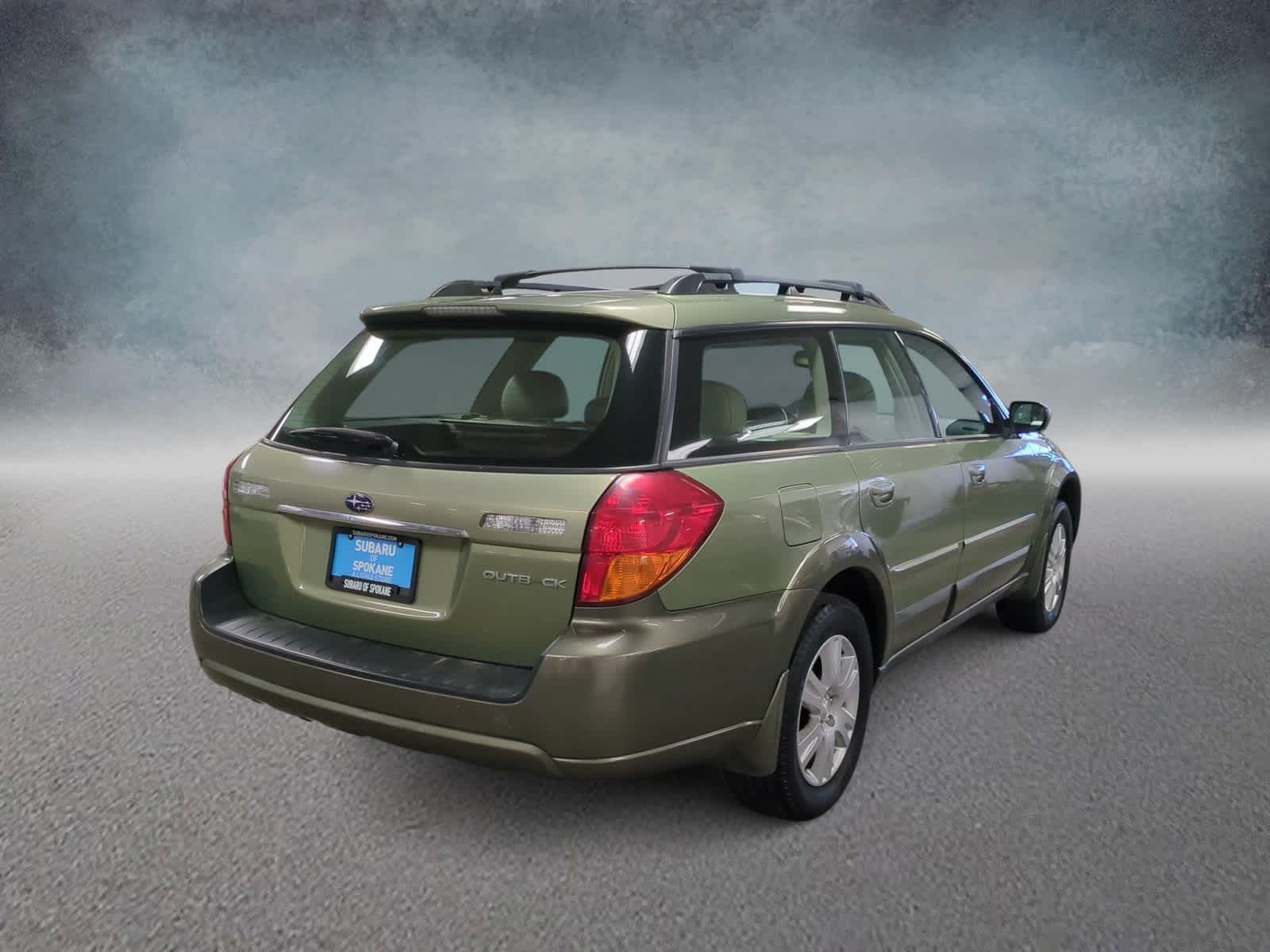 Thumbnail: 2005 Subaru Legacy - 8
