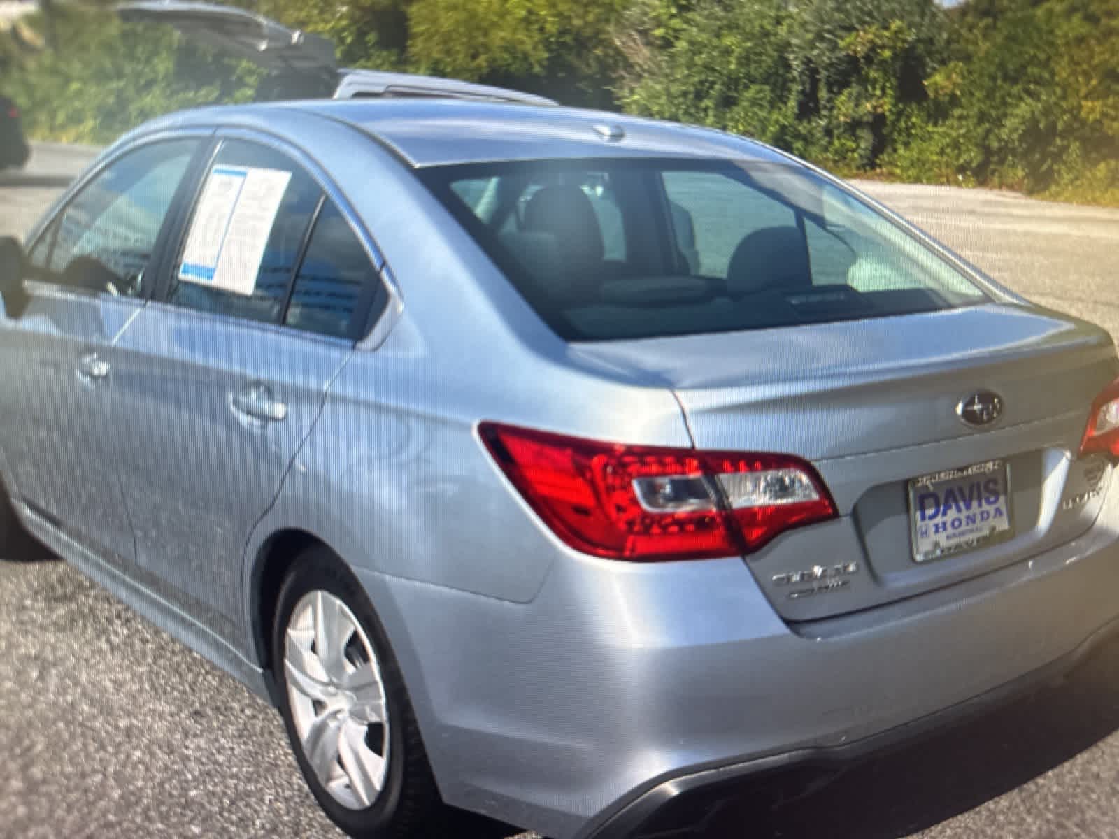 2019 Subaru Legacy 2.5i photo 2