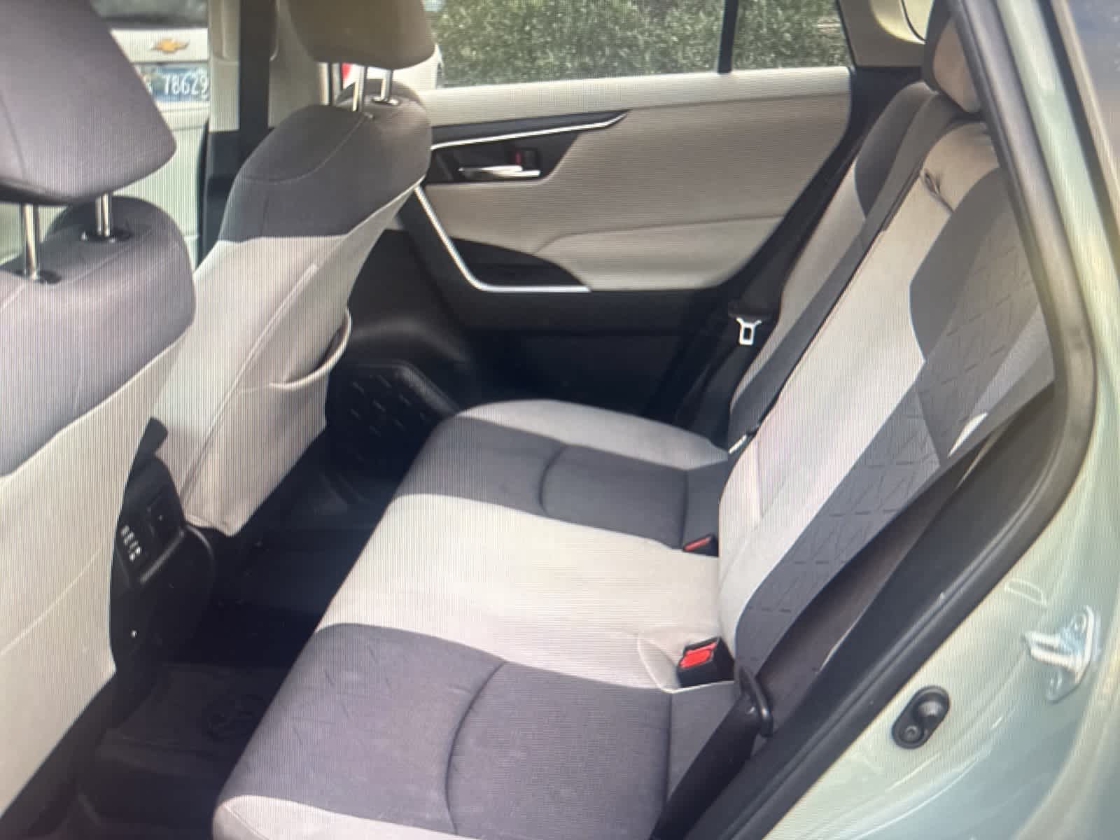 Thumbnail: 2021 Toyota RAV4 - 12