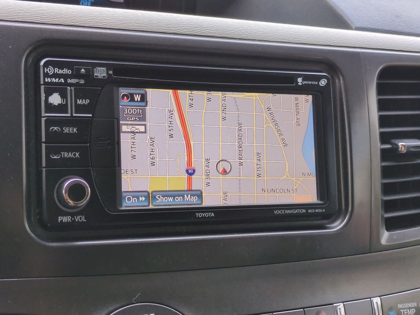 Thumbnail: 2013 Toyota Sienna - 30